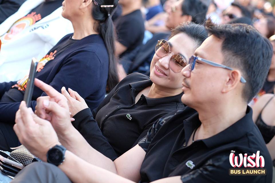 Wish 107.5 - Kuya Daniel Razon shows his wife, Arlene... | Facebook
