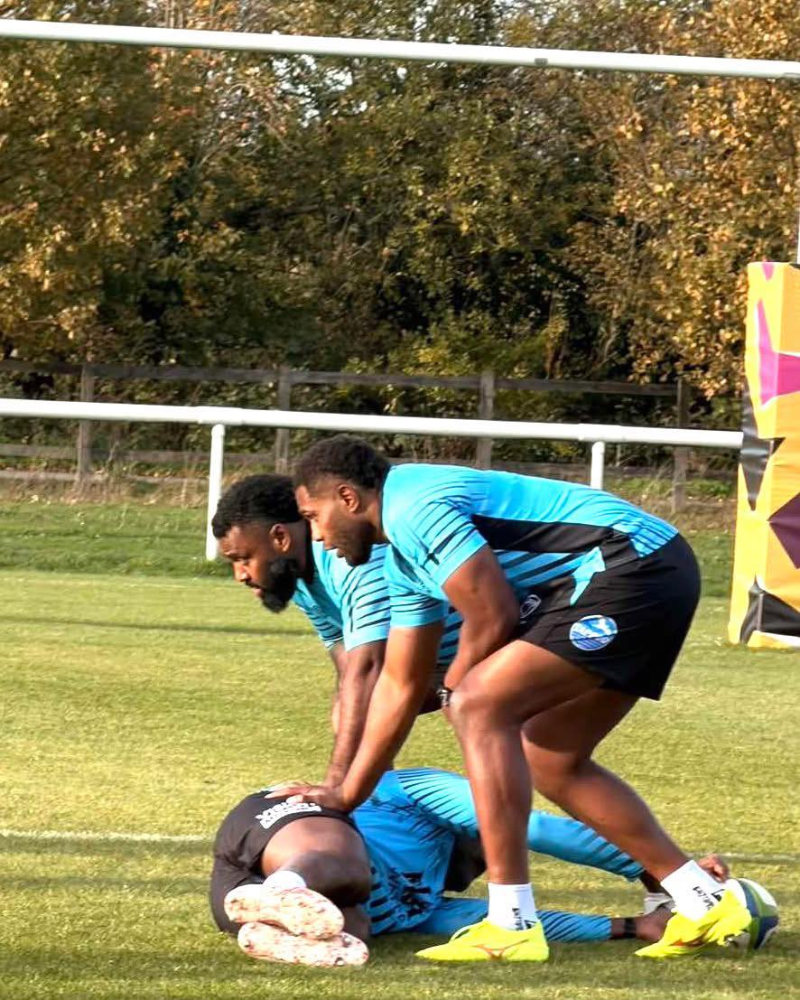 8th Man - Fiji's Rugby... - 8th Man - Fiji's Rugby Supporters