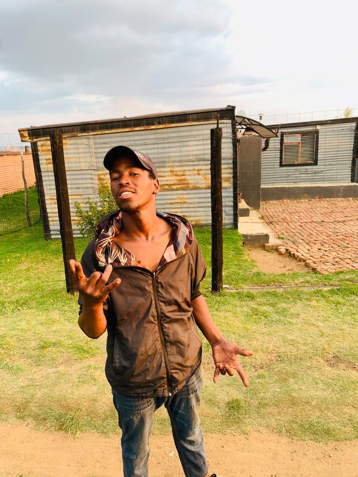 Gango_reng mann | Banza Xr Womsago