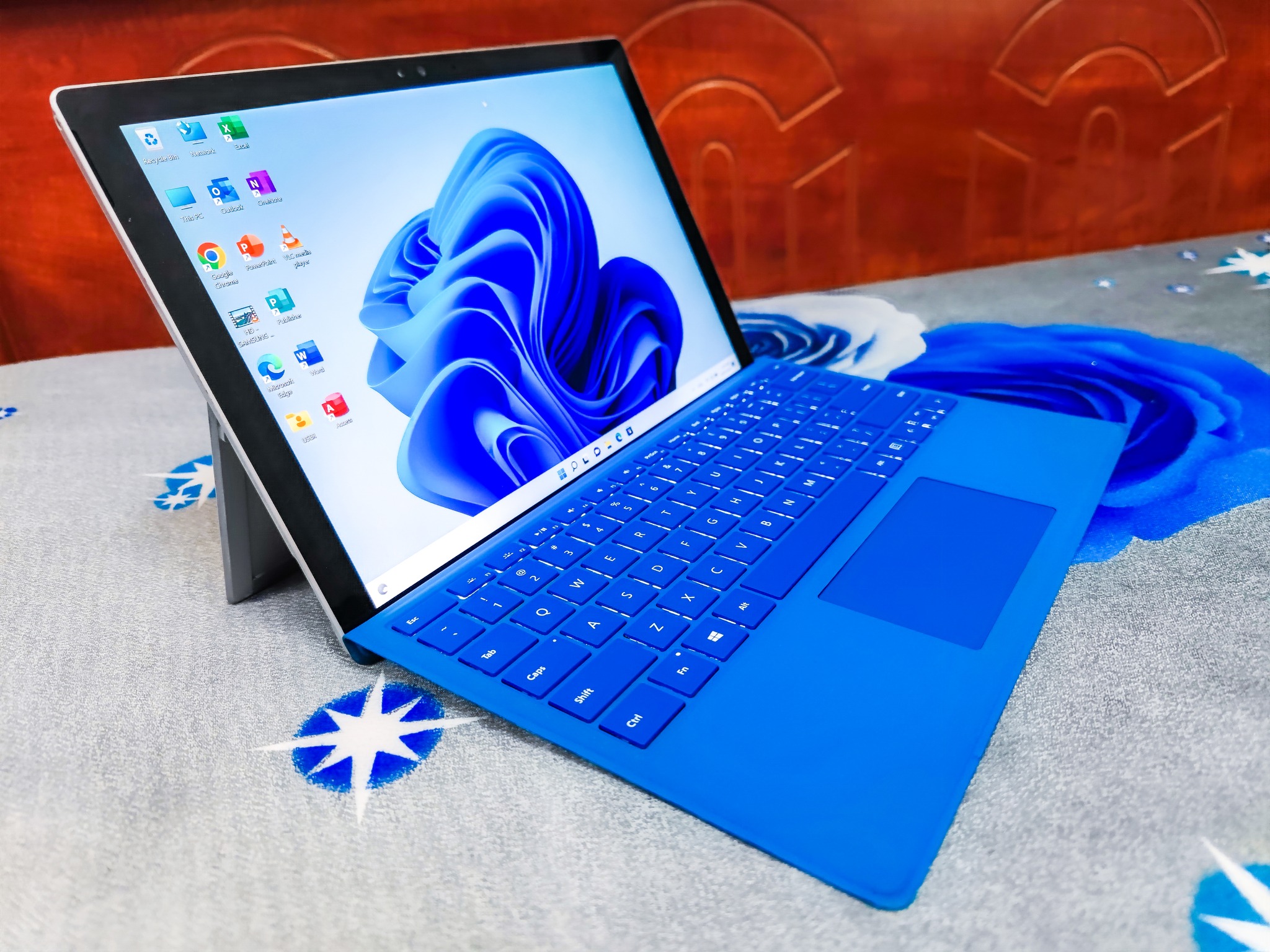Al Manzel Computer & Mobile Phones TR UAE | Sharjah