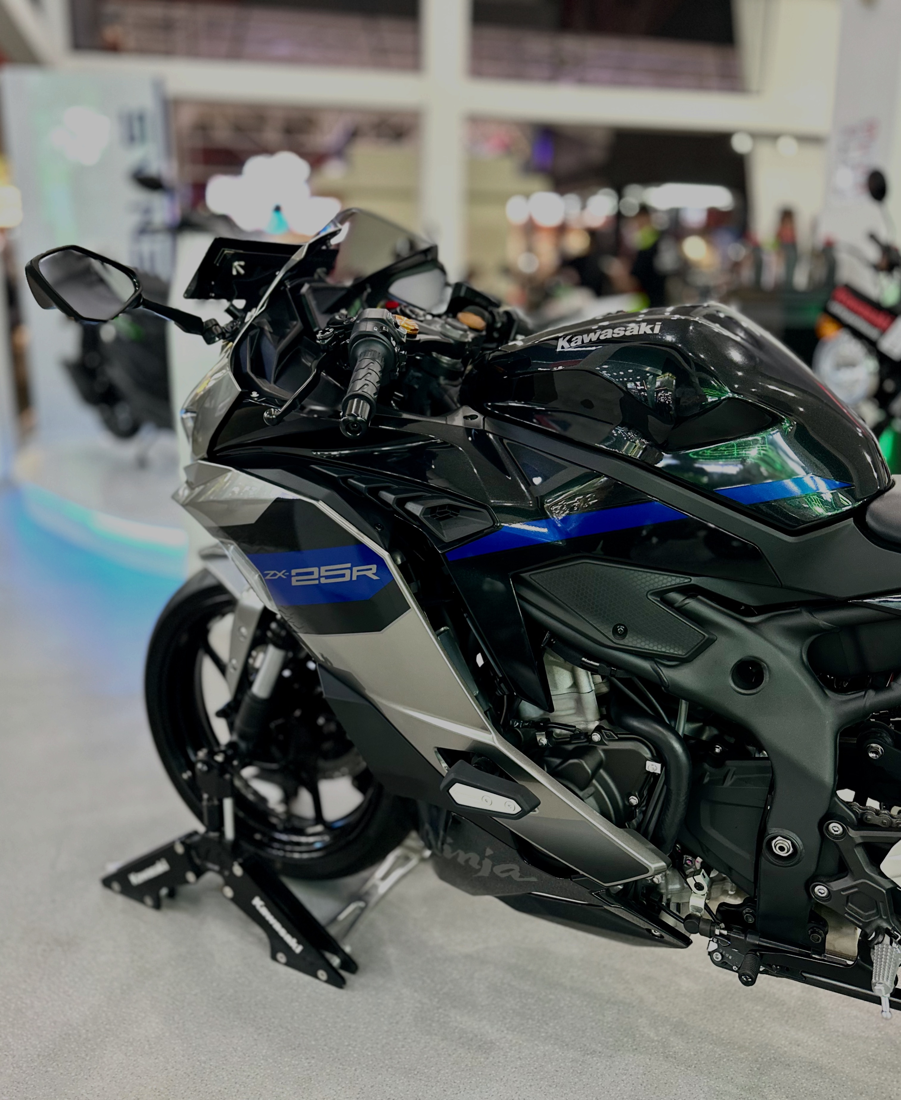 Our all time favorite bike! Kawasaki Ninja ZX-25RR in Blue & Grey