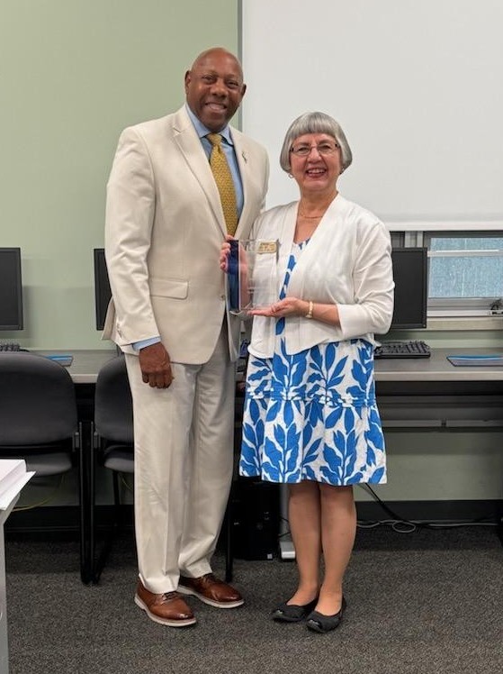 Congratulations to Linda Butler on... - Rushville State Bank | Facebook