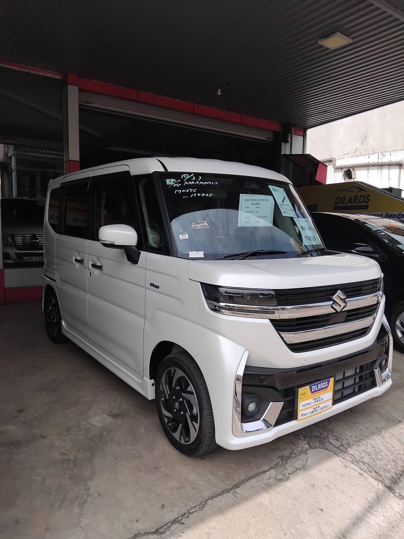 SUZUKI SPACIA CUSTOM XS TURBO 2025