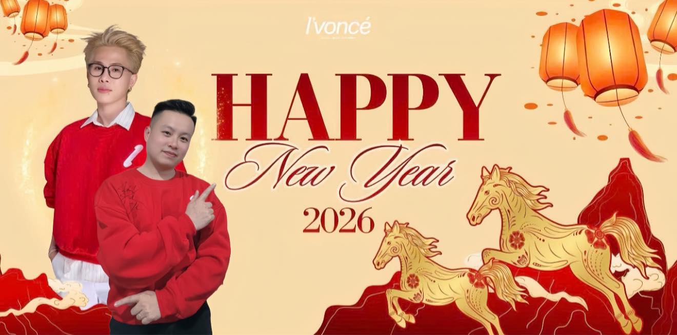 L'Voncé - 🤭 Phan Hoàng Mỹ chiếc áo hoodie đỏ nổi bật trong... | Facebook
