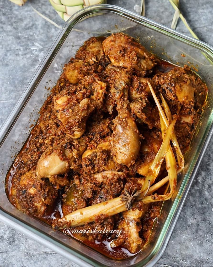 Resep - Rendang Ayam Padang By. @mariskatracy Bahan: 1. 1 kg ayam ...