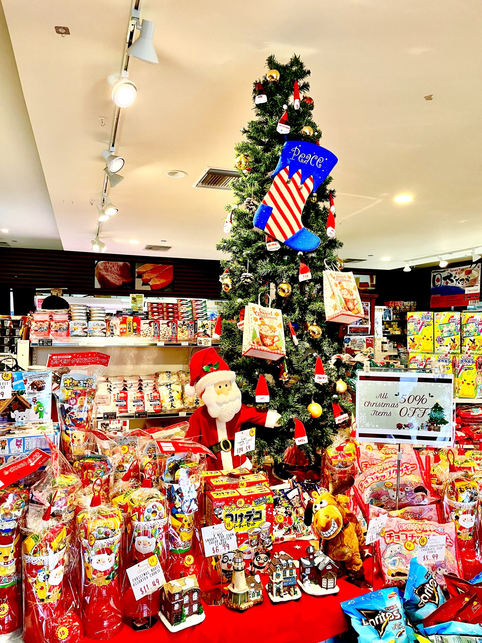 We still have a bit of Christmas items available here at Tokyo