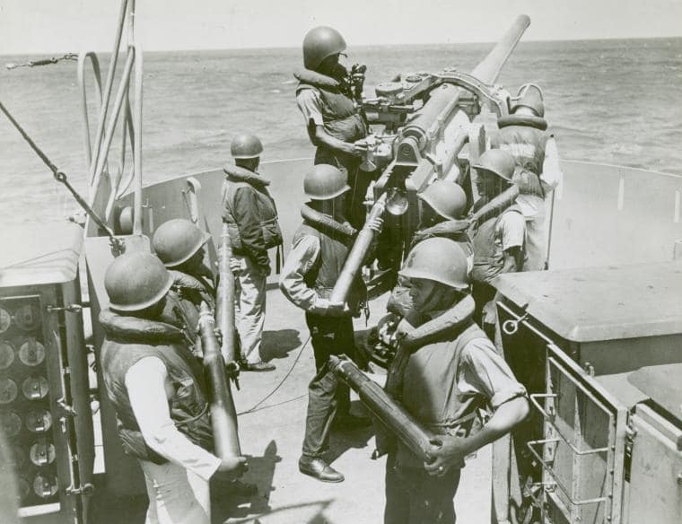 Seaman delivering shells and loading... - Heartfelt History | Facebook
