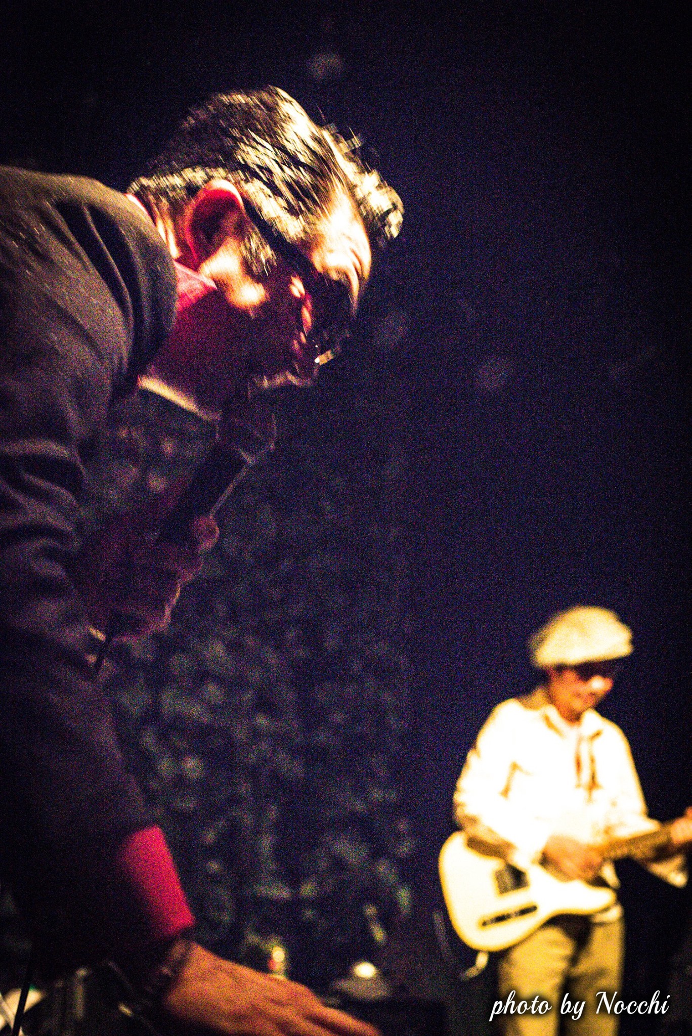 The FAVE RAVES - 関西のかわいい写真家、Nocchiが先日の磔磔でのライブの模様を撮影してくれました(...