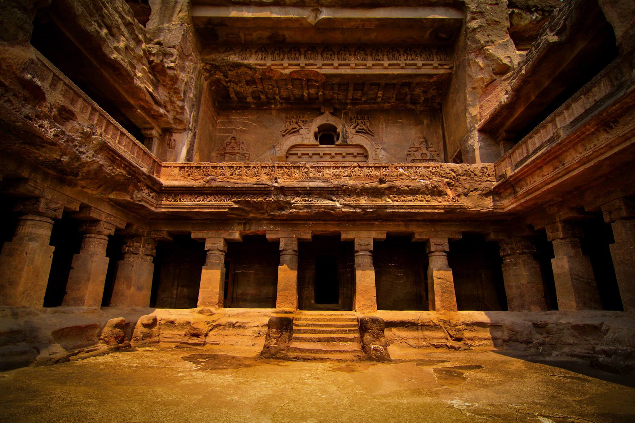 The Ajantha and Ellora... - The Ajantha and Ellora Caves