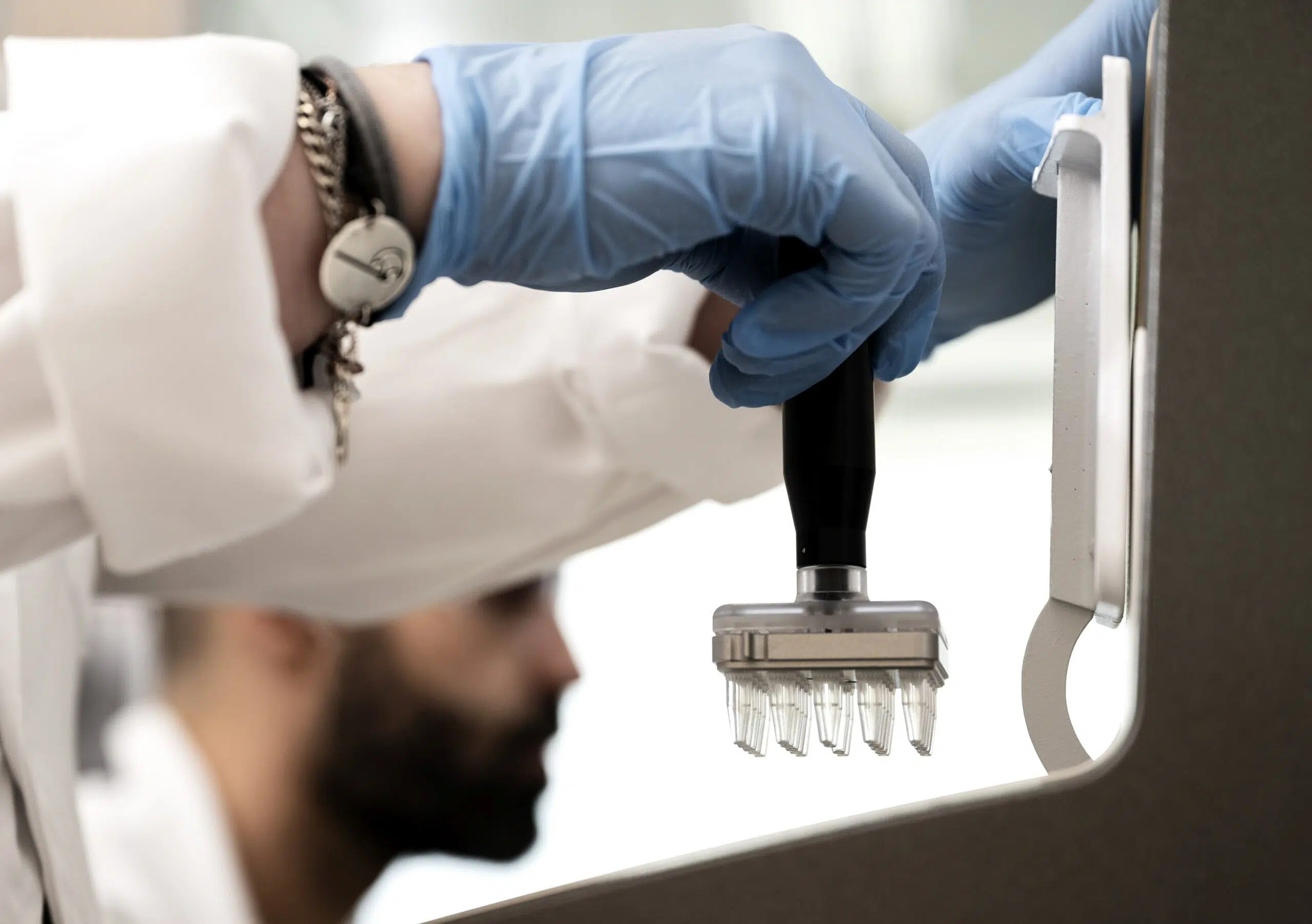ERNI - Turning a Research Use Only (RUO) device into a certified ...