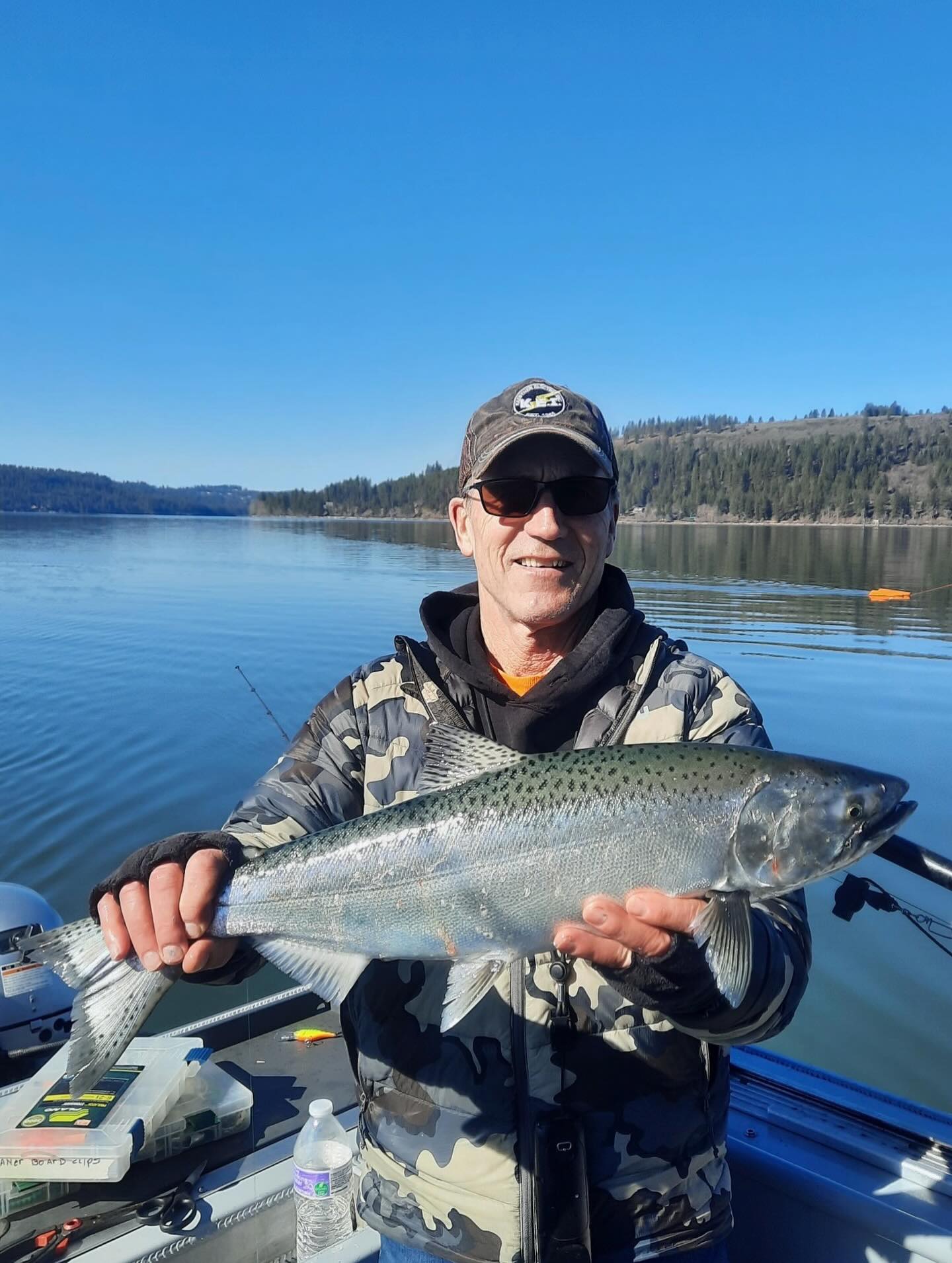 crooked river fishing lures Lazy rigged on a Oz Line Spooling (SUFIX/CORTLAND):No Line, Reel Only What is the difference crbb