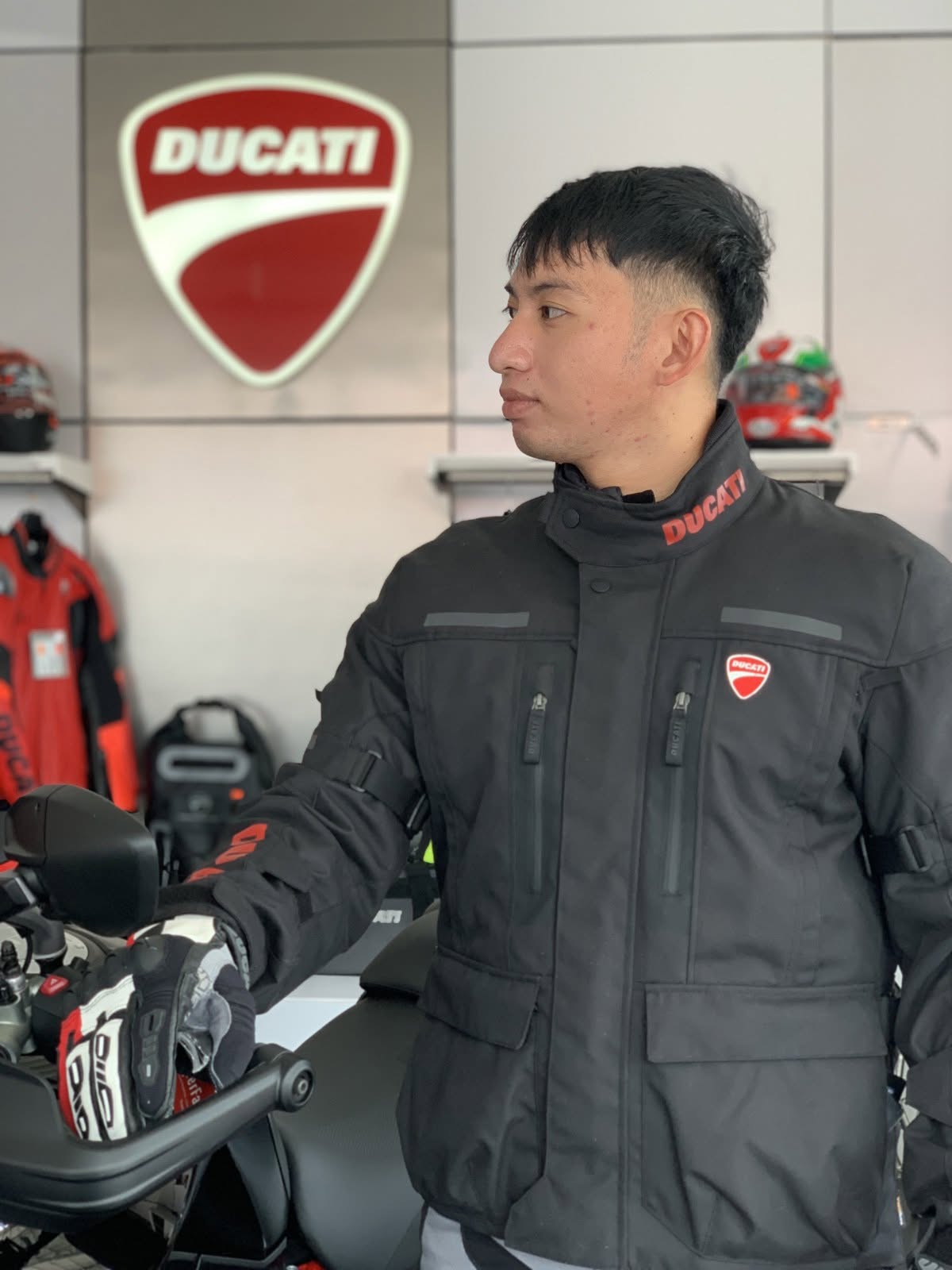 Premium protection, all-weather comfort, and iconic Italian design 