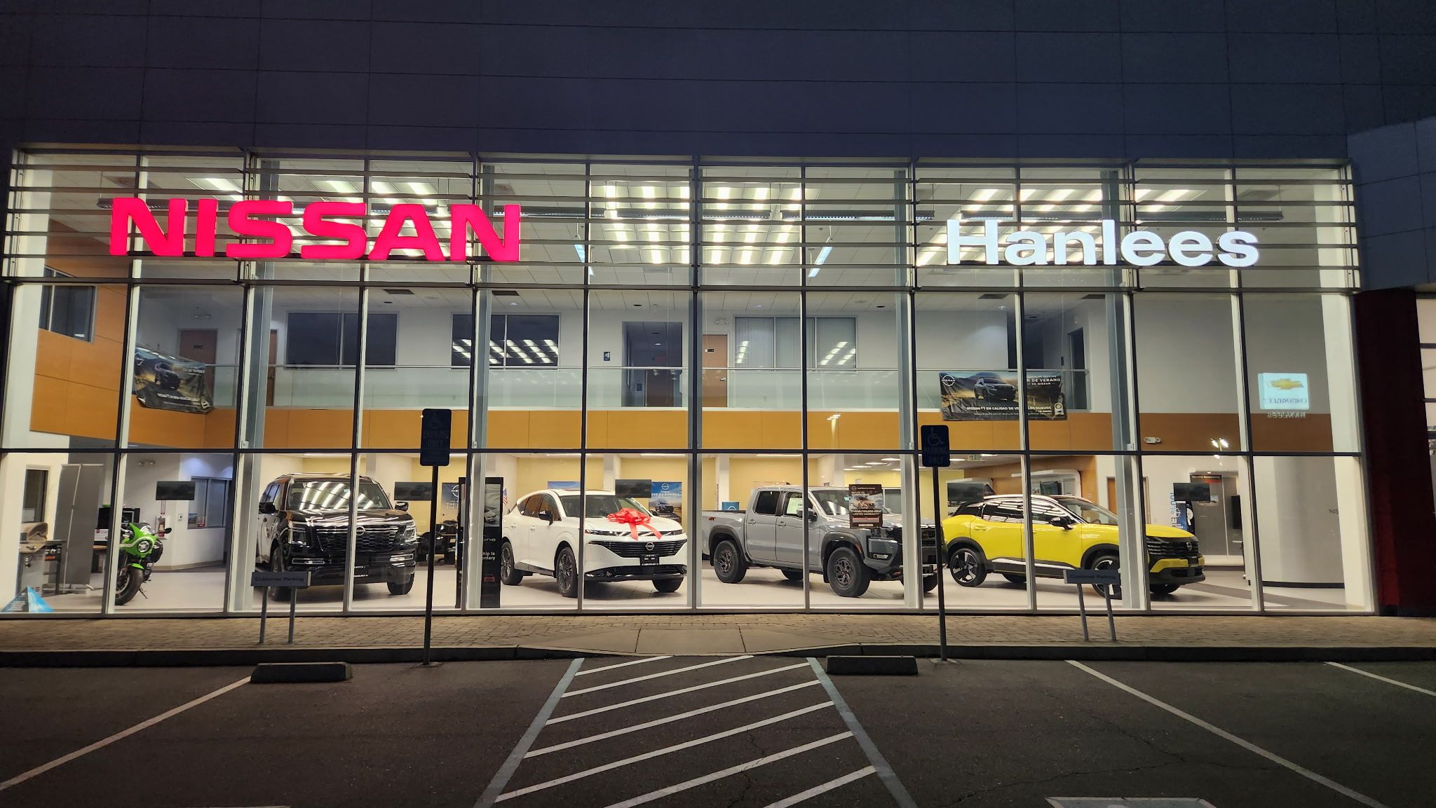 Hanlees Davis Nissan | Davis CA