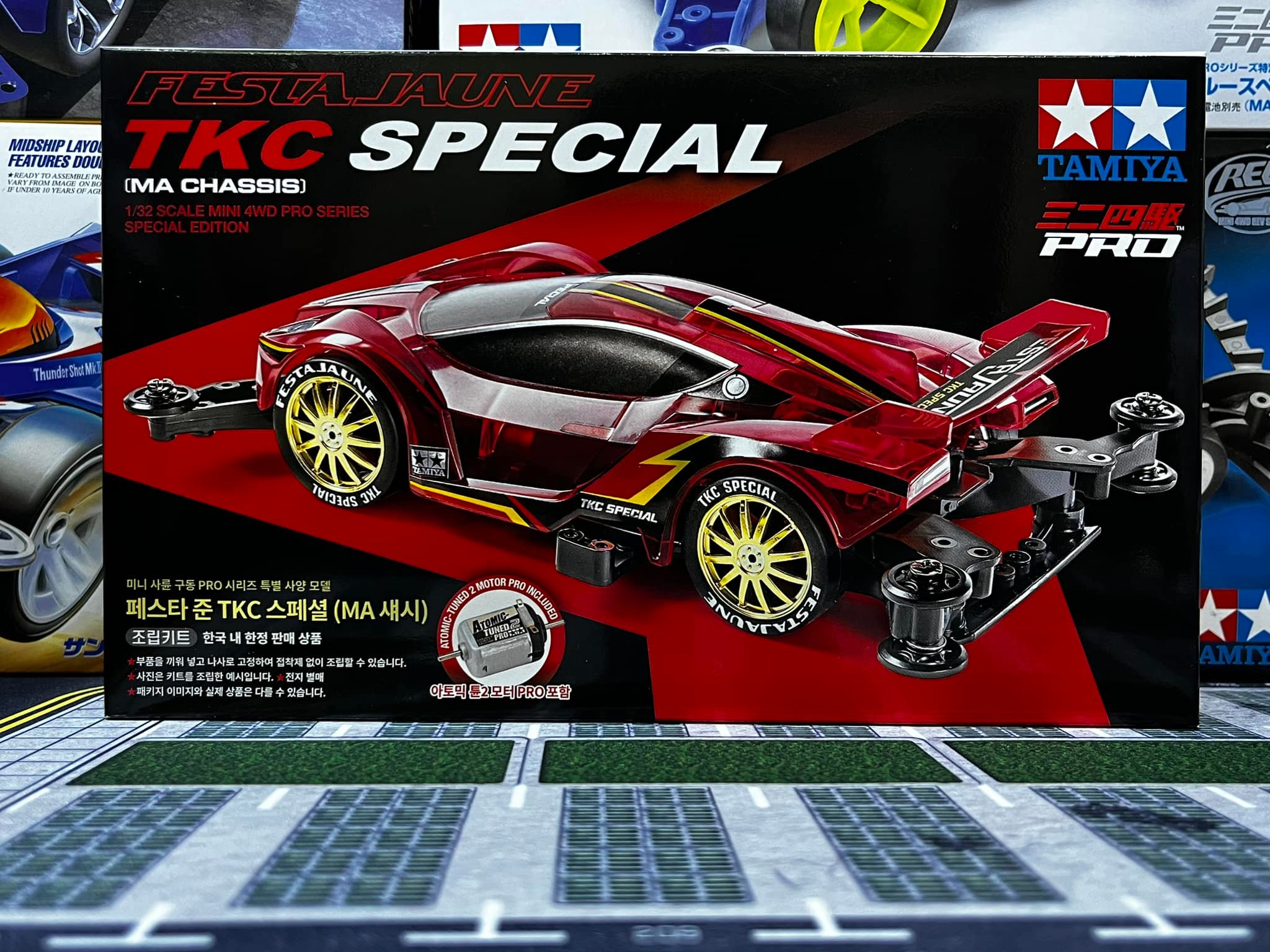 Tamiya FESTA JAUNE TKC SPECIAL (MA CHASIS) / Clear red body & Gold 
