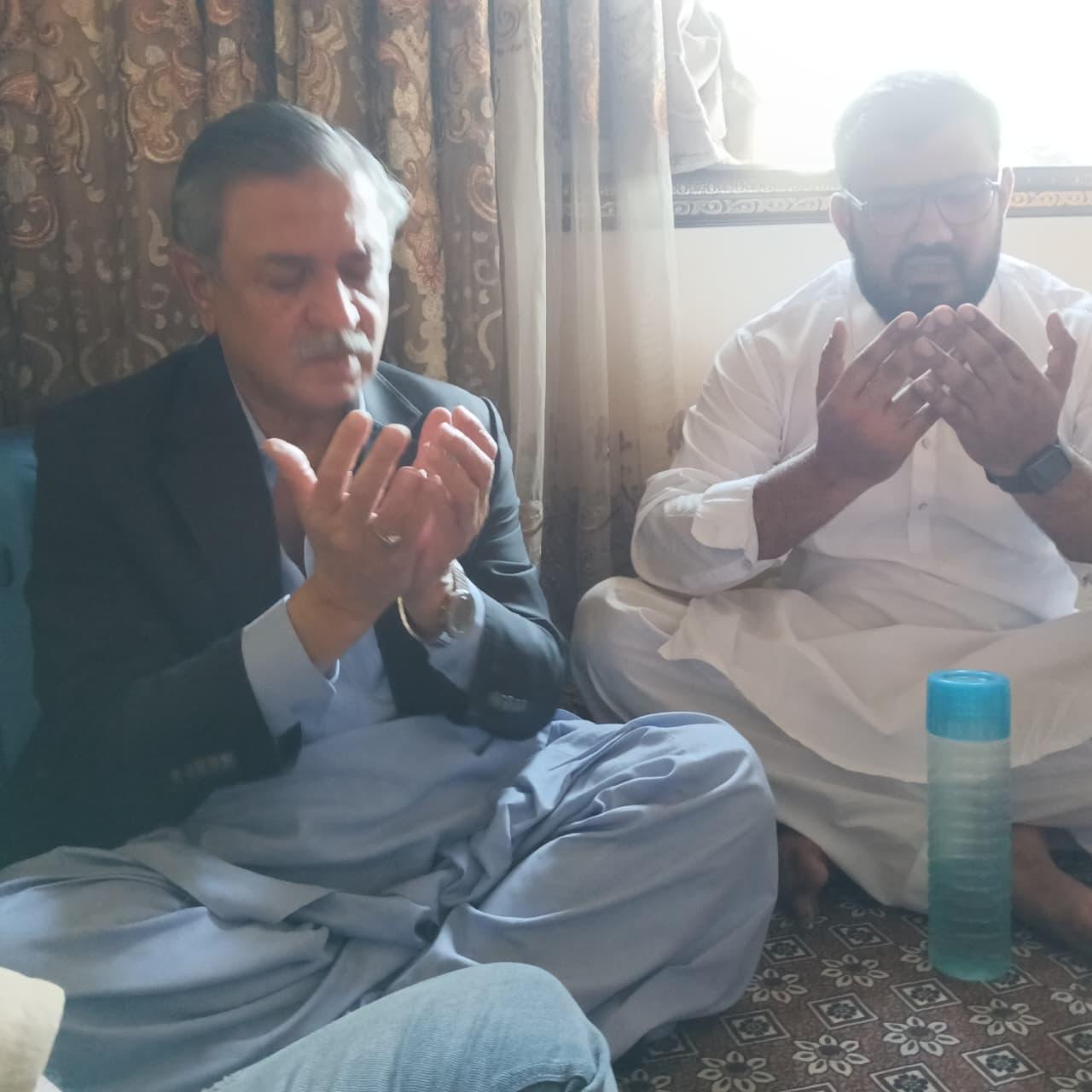 Dr. Arshad Abdullah Vohra... - Dr. Arshad Abdullah Vohra