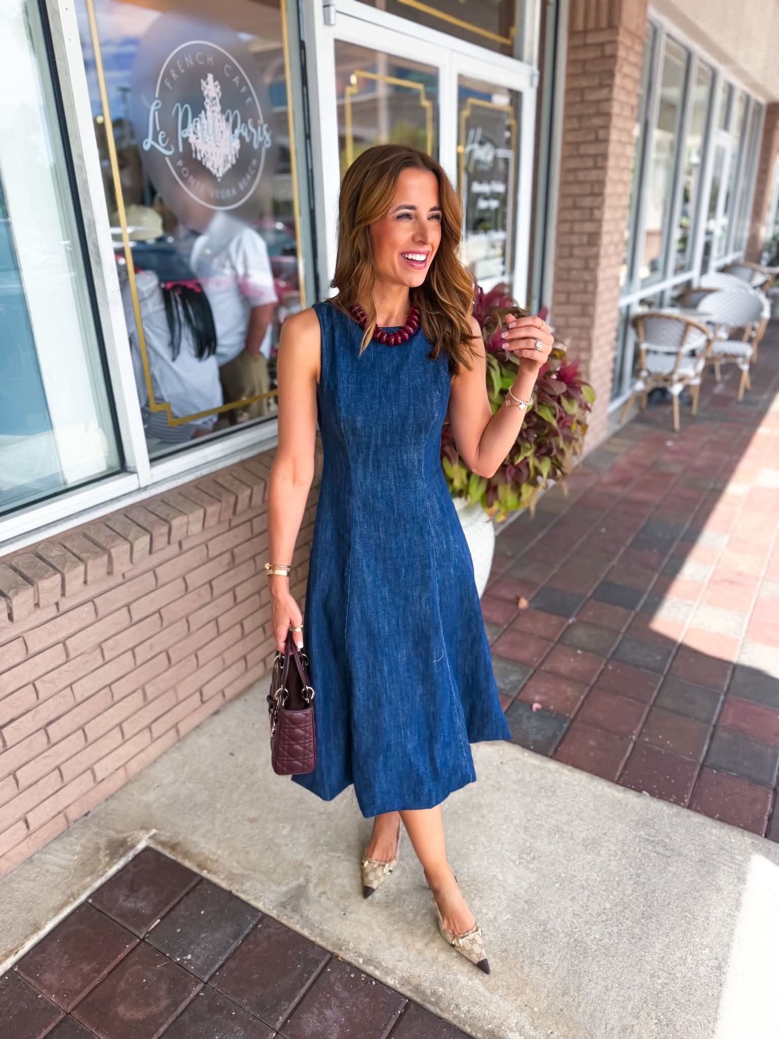 Today's church #ootd! The softest denim midi dress 👗🤩🔗 ⬇️