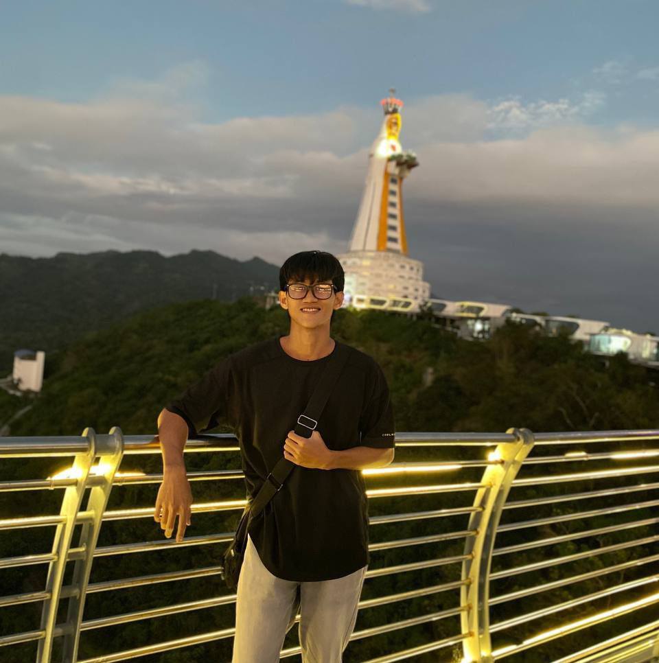 Larry Delos Reyes Axalan Jr.