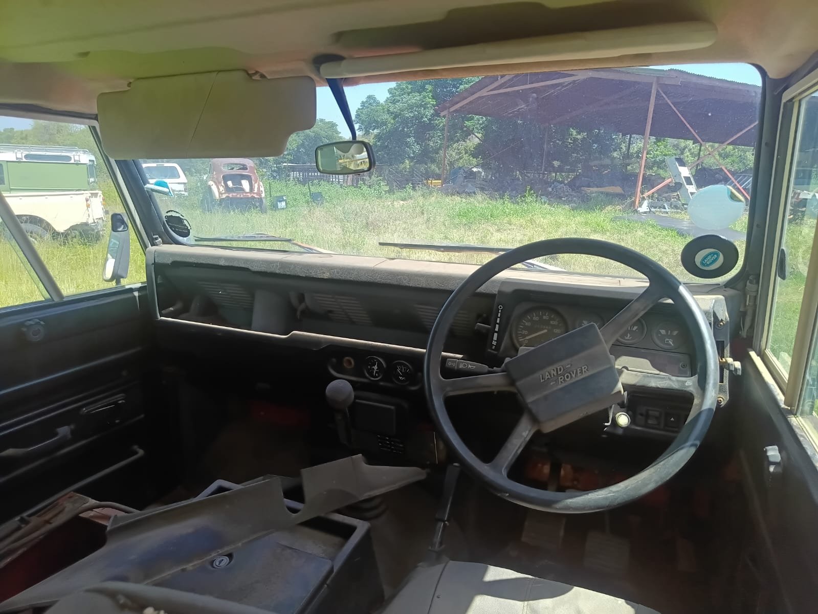 1987 Land Rover Early Defender 110 V8 + V8 chassis - Cars & Trucks ...