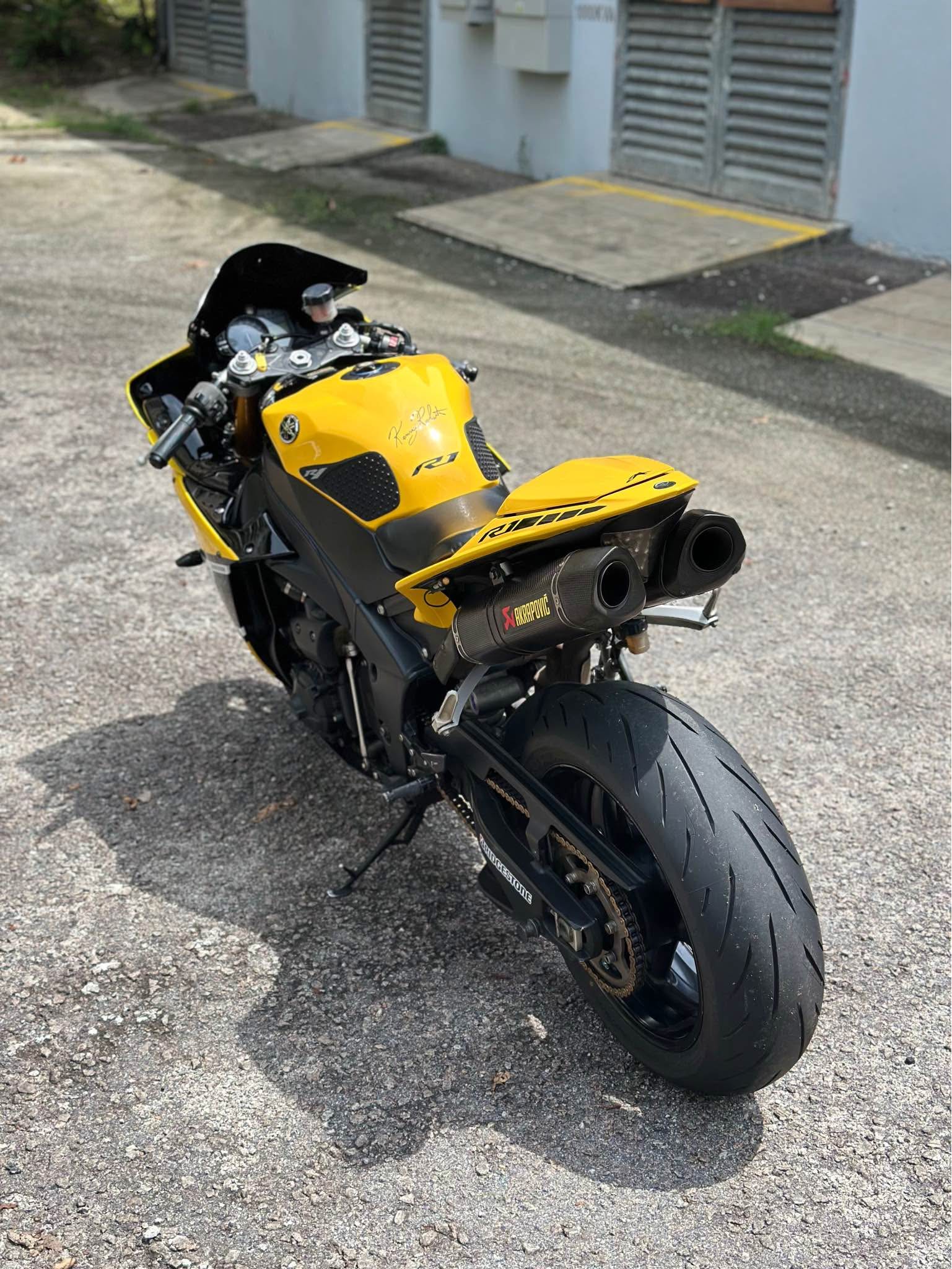 Yamaha R1 Crossplane Kenny Robert Livery - Motorcycles & Scooters ...