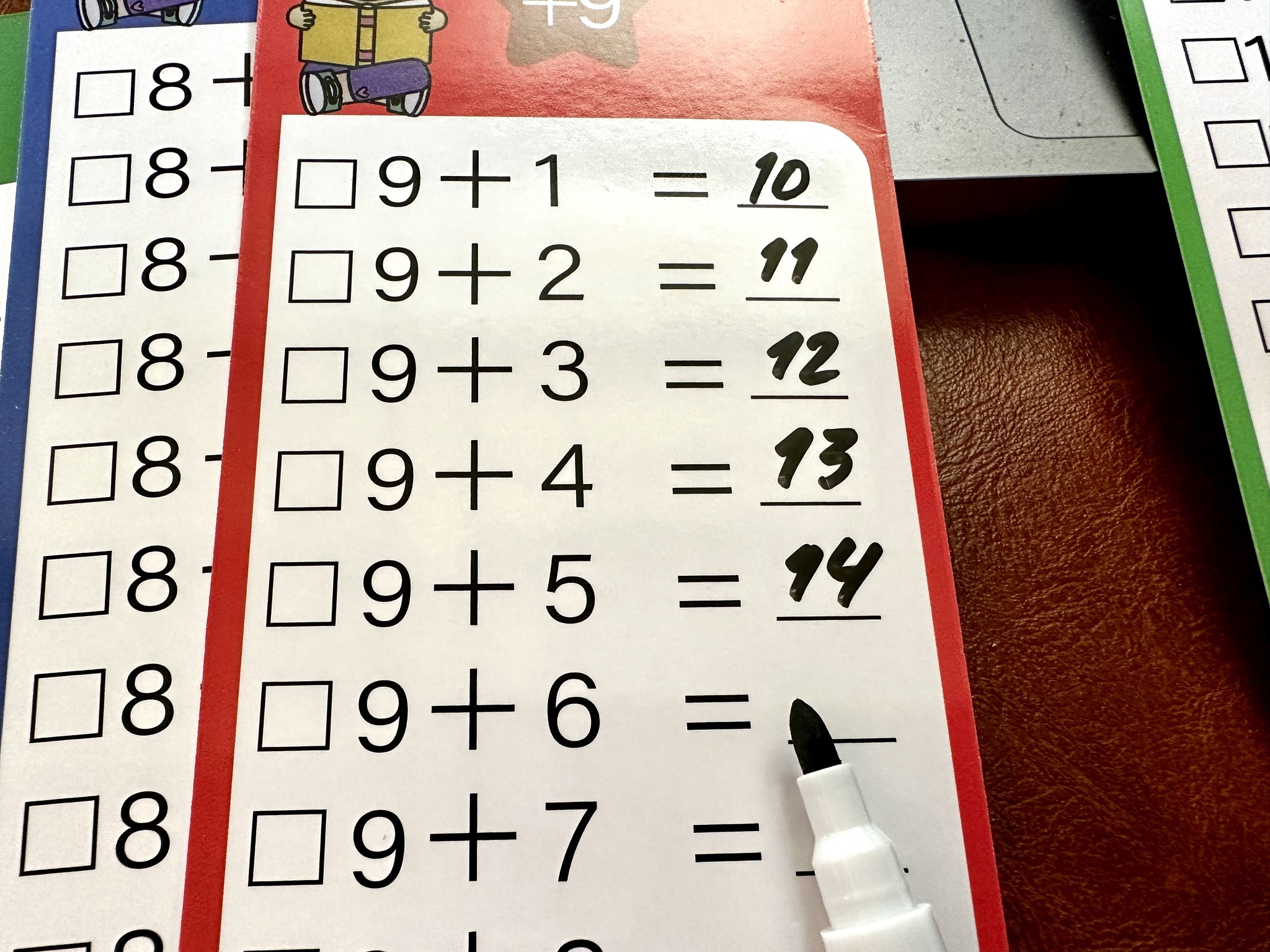 Tips voor juf en meester - Optellen en aftrekken met een kauwgomballen ...