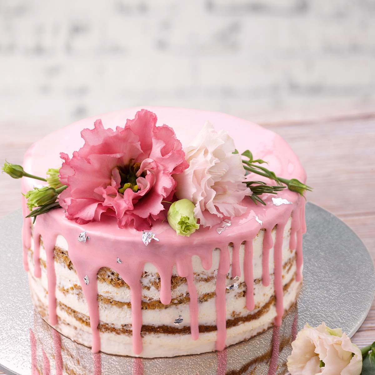 Die Torte gibt's nicht bei uns. Aber dafür den passenden Boden