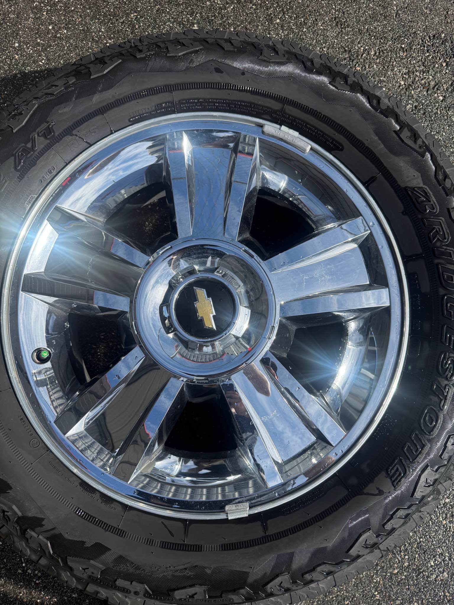 Best HD Pictures about  Chevy Silverado Stock Rims  with No AI Images