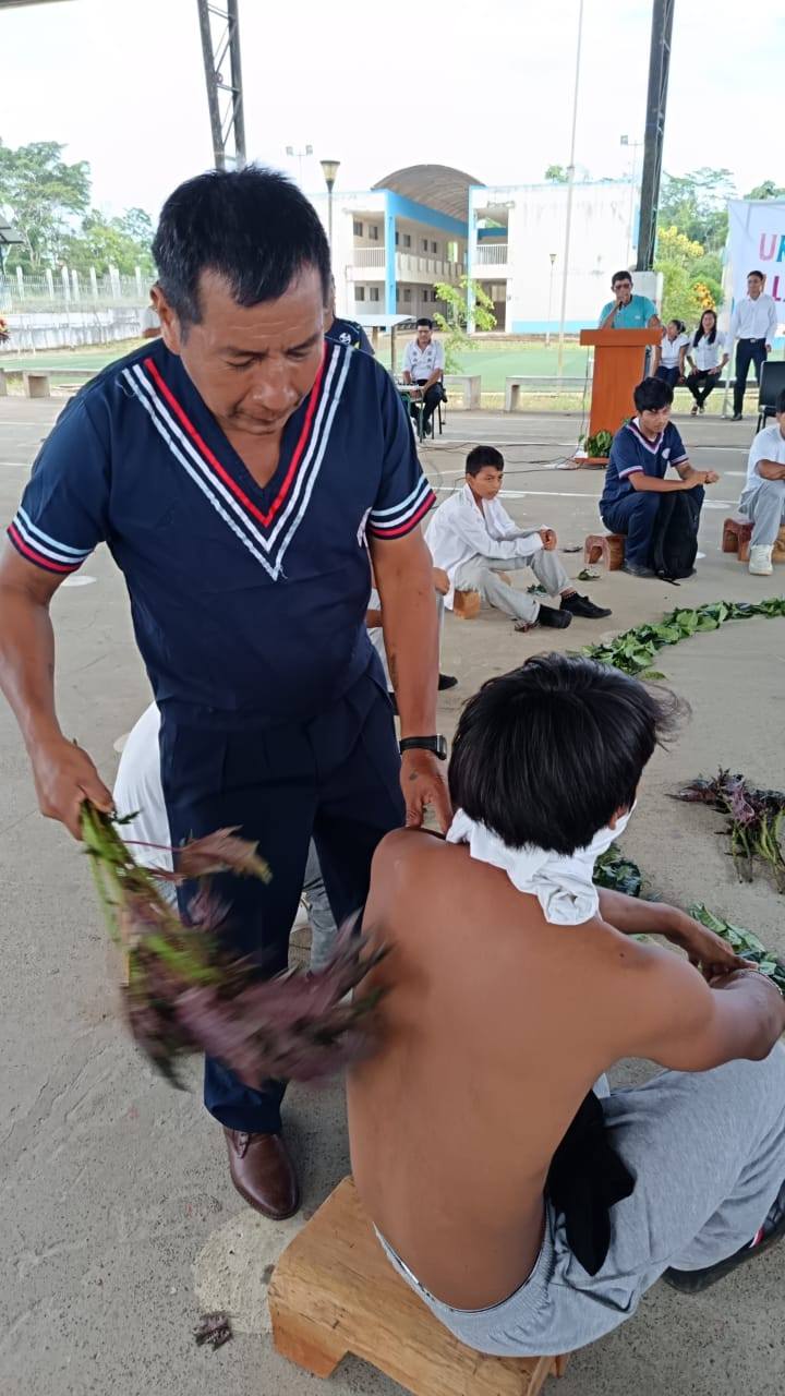 UKUY PAWAY... - Unidad Educativa del Milenio 