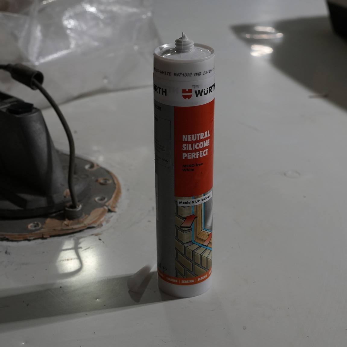 Würth RTV Blue Silicone Sealant - Premium High-Temp Adhesive