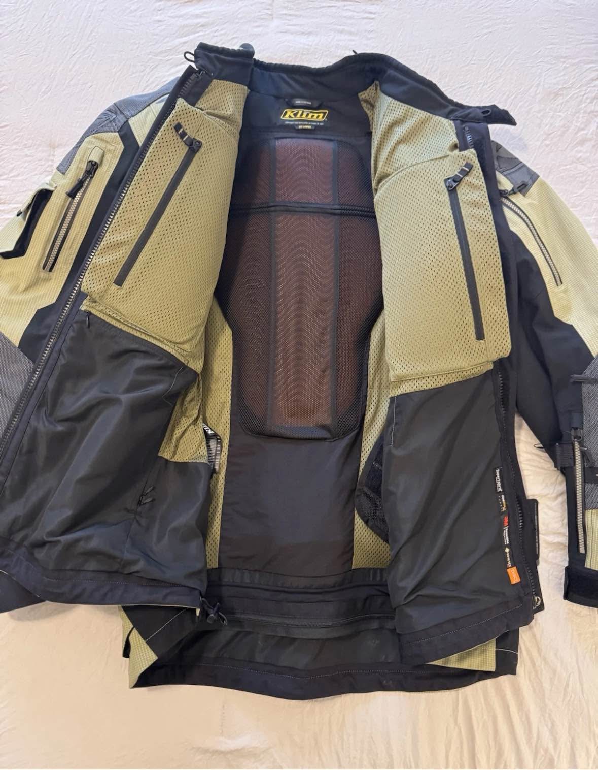 Badlands Tor Pro Jacket - Windproof Softshell With Removable Hood, Water-Resistant & Side Vents