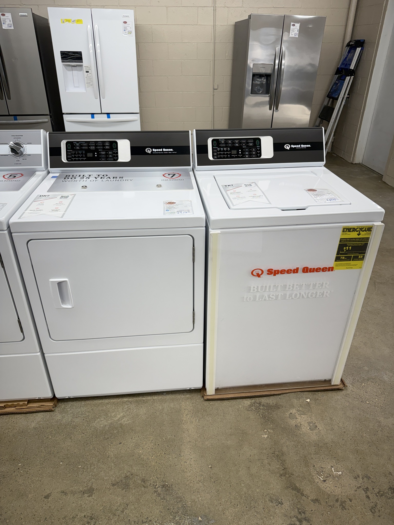 NEW SPEED QUEEN TR7/DR7 WASHER AND DRYER SET WITH 7 YEAR WARRANTY