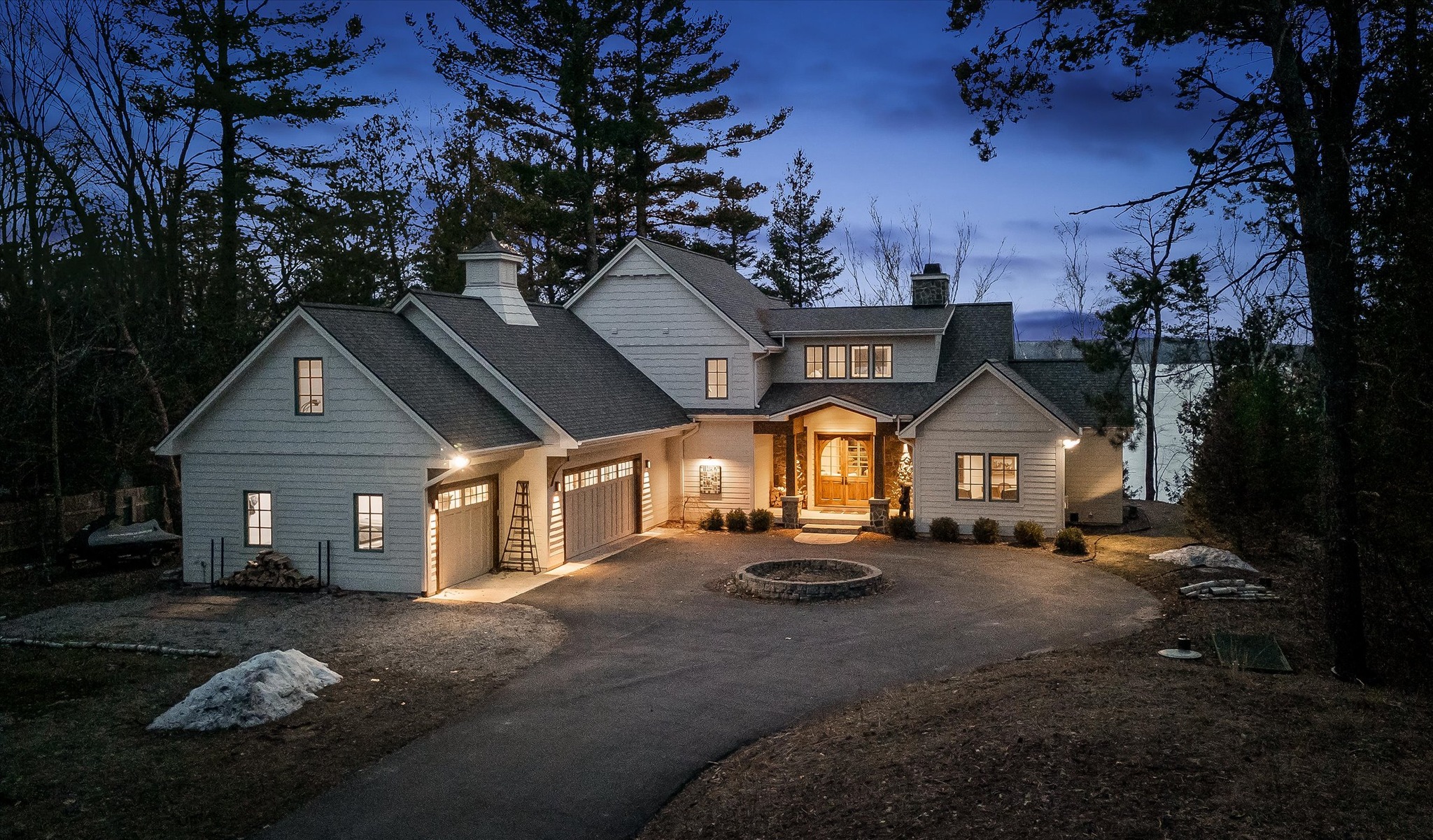 🏡Torch Lake home for sale🏡 1432 S East Torch Lake Drive, Forest