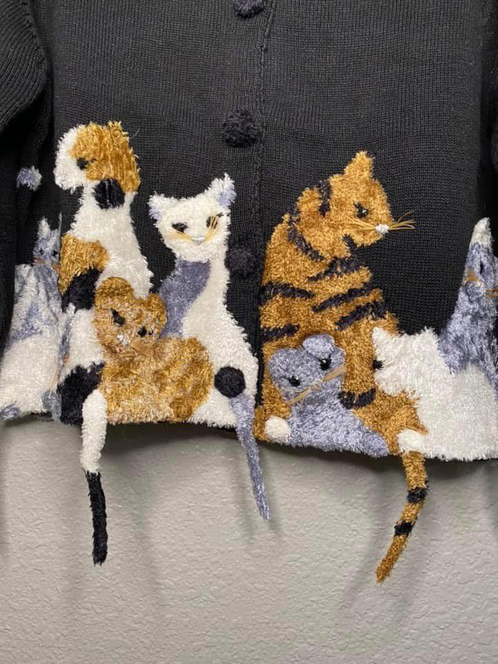 Vintage 90s kitty cardigan found thrifting