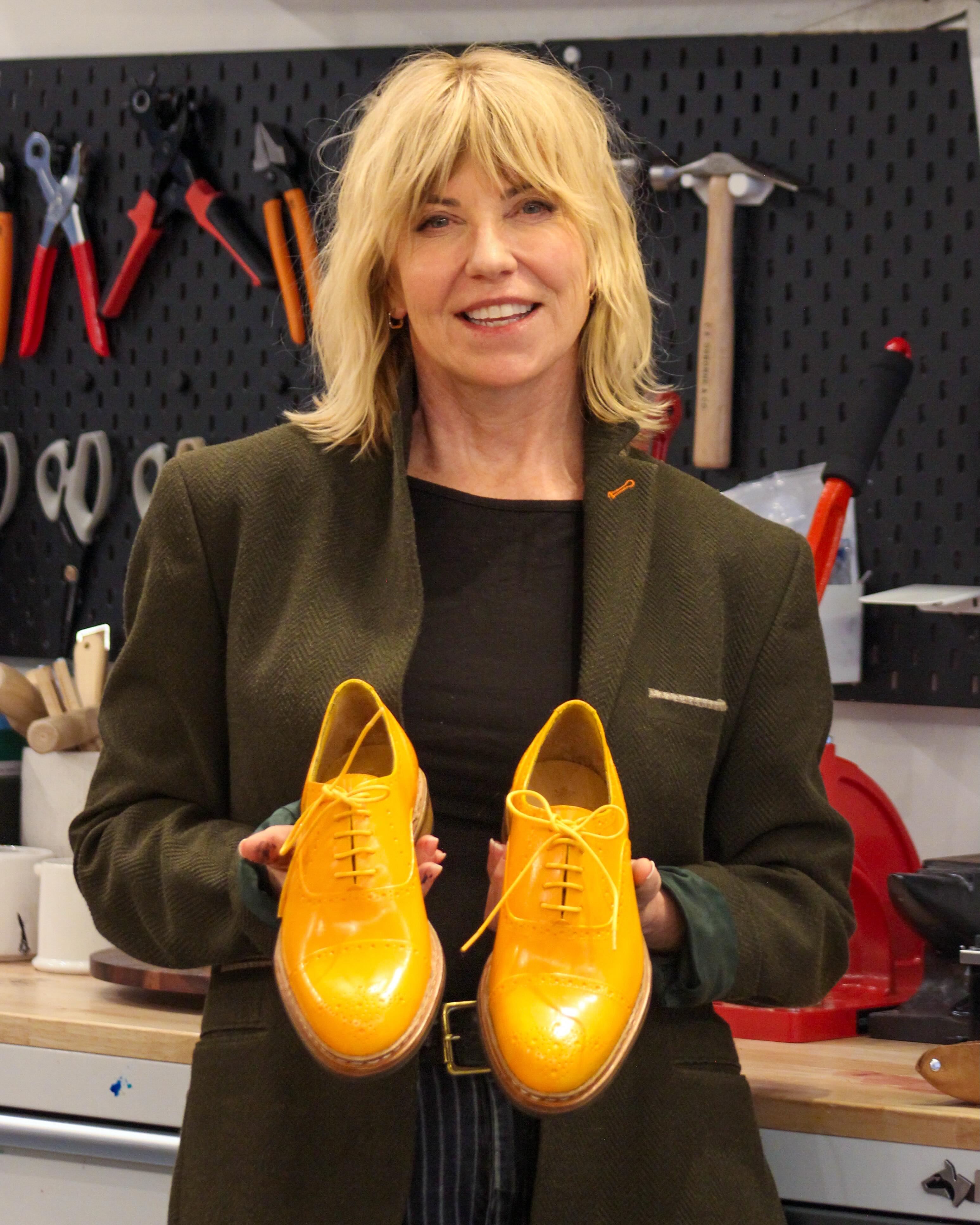 brown dress with yellow shoes Happy Pride Week! 🏳️‍🌈✨ Step inside LEOLO Handmade and the first thing you'll notice is the smell of leather. Leanne Corcoran designs bespoke footwear, belts, bags, jackets, and leather accessories right Marilyn Brown Midi Dress
