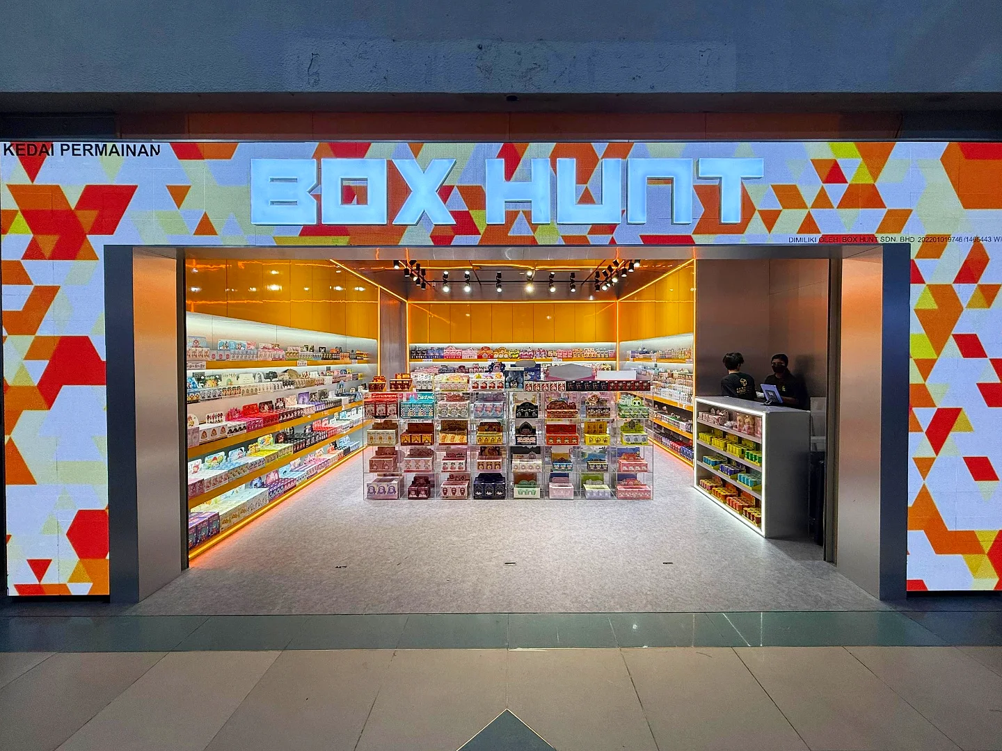 Box Hunt - 马来西亚首家机场盲盒店 — 正式进驻 Senai Airport！ ... | Facebook