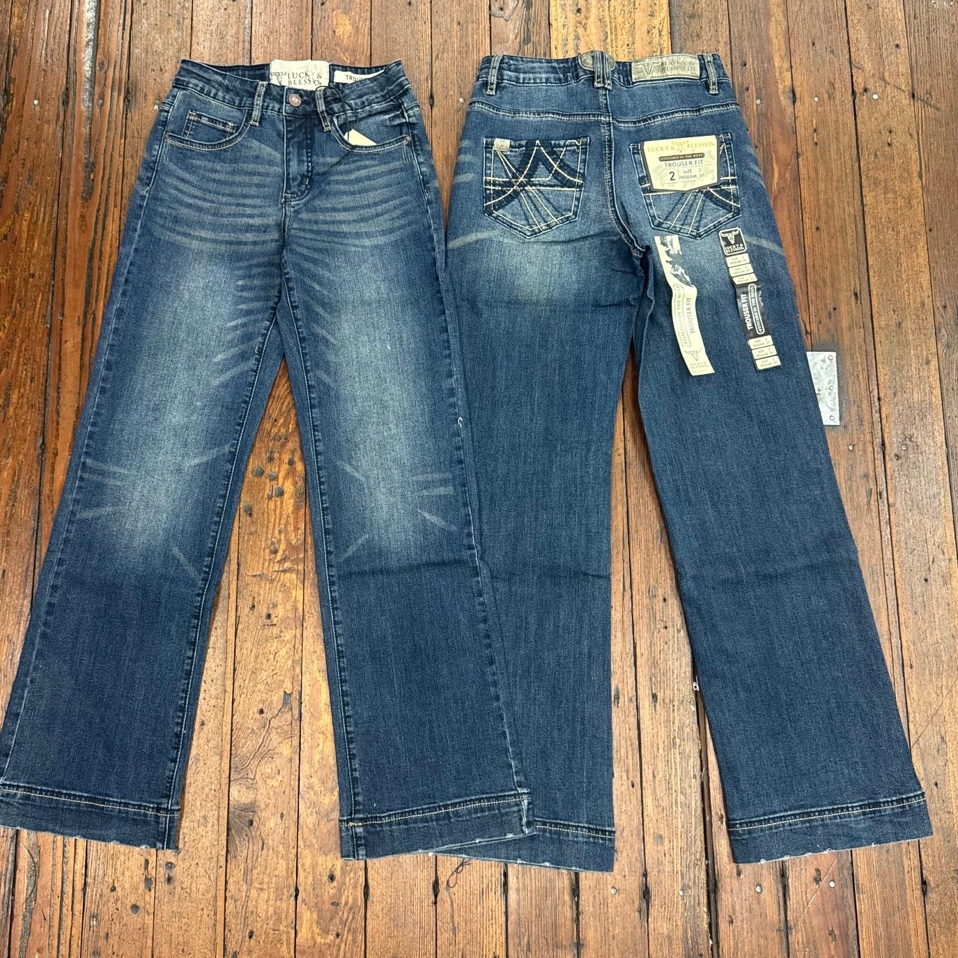 Only size 0 and 2 left in these jeans! Get em on sale for $20