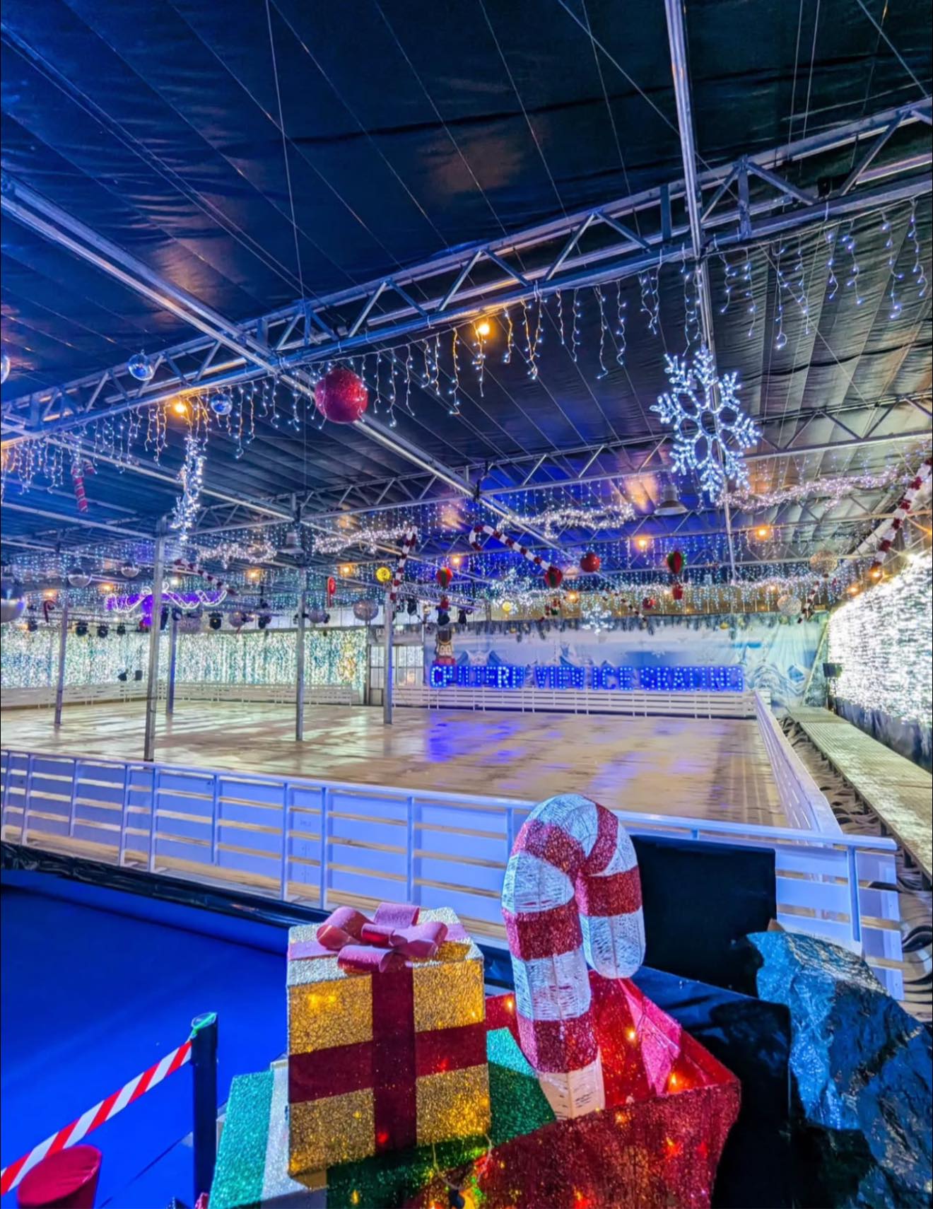 Chiltern - ⛸️ SEASONAL ICE MARSHALS REQUIRED ⛸️ for festive fun at the ...
