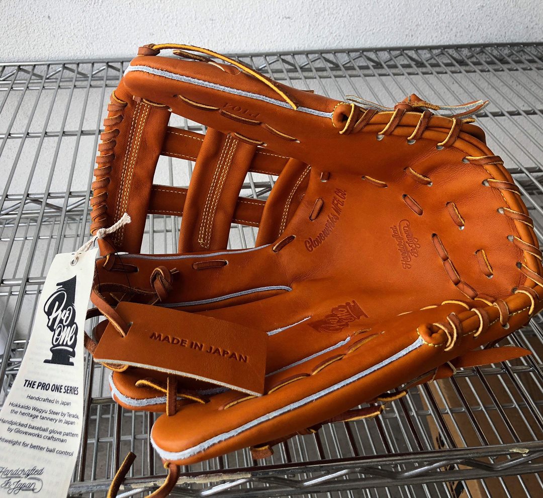 Customise yours🌊 #gloveworks #グラブワークス | Gloveworks