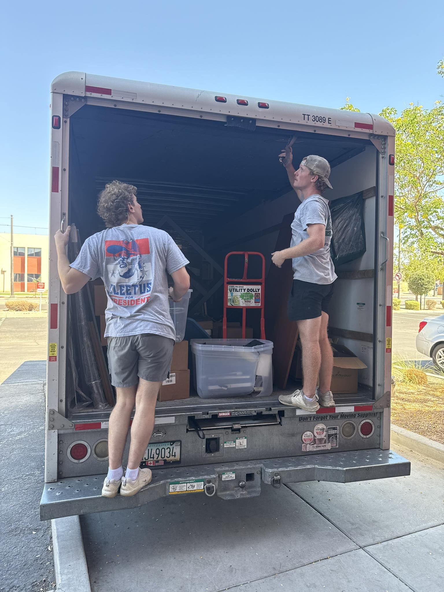 Junk removal services in Phoenix area
