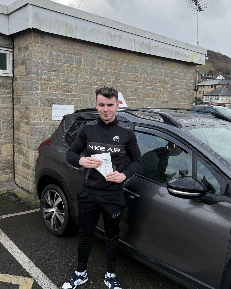 Craigs Driving School.Wales | Aberystwyth