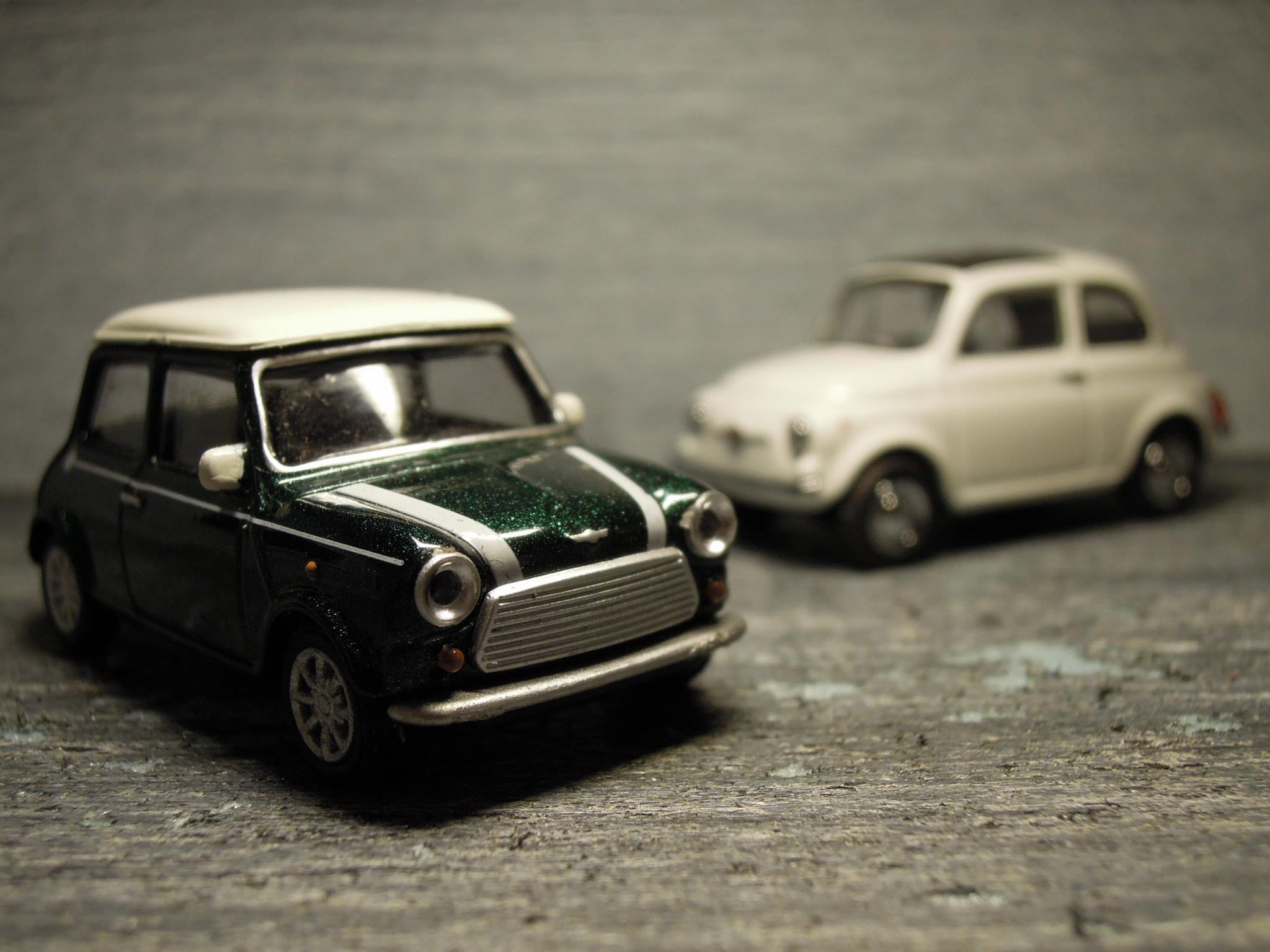 Miniature Schuco Mini Cooper Rouge – Toit Blanc, 1/72, Métal, En Boîte