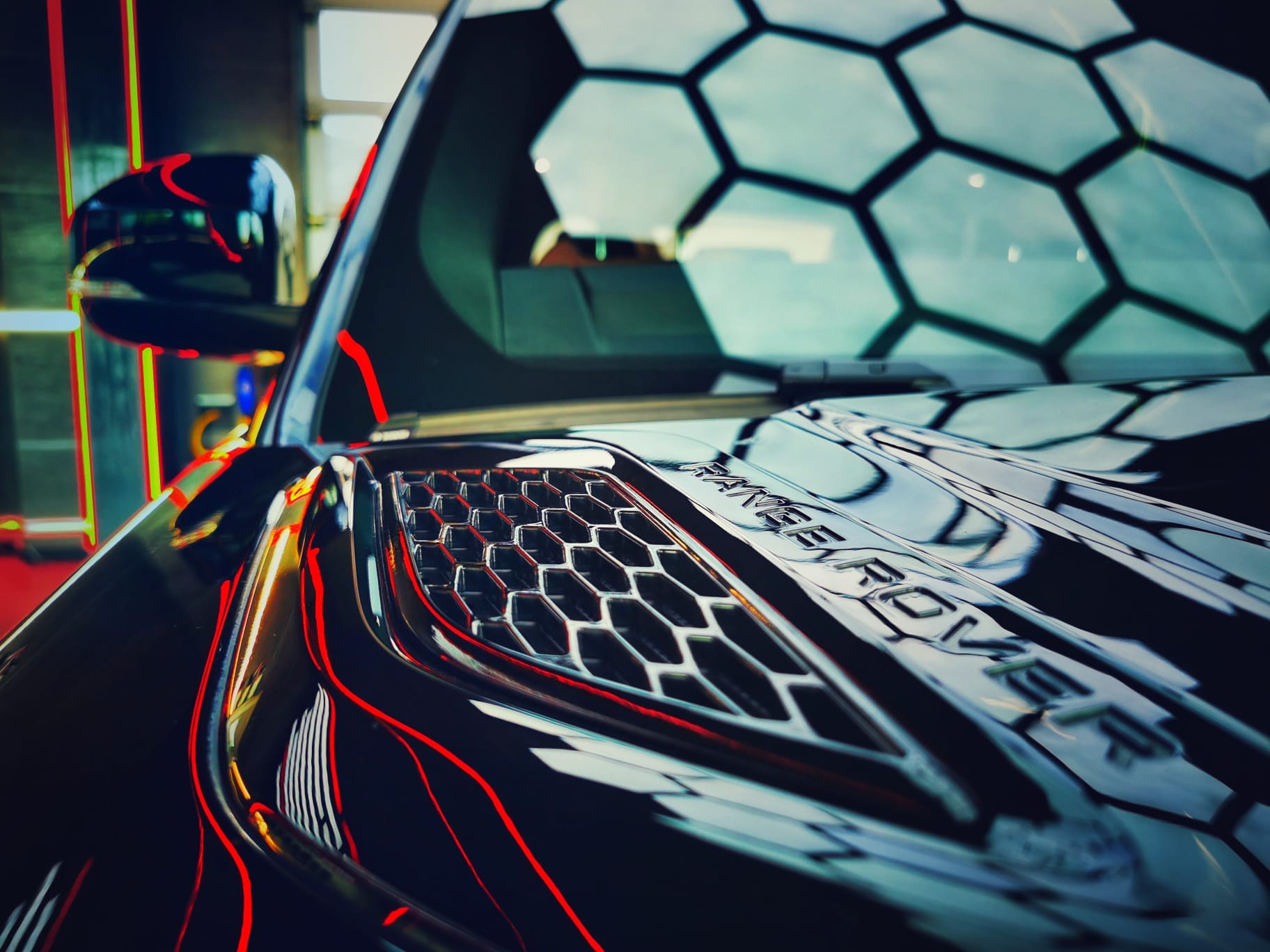 🔰 Range Rover Sport 🔰 Un SUV... - Smiley Detailing Center