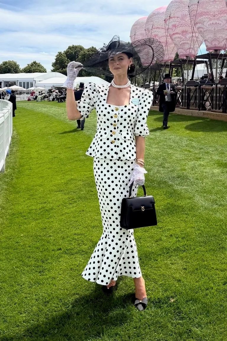 Who was best dressed at Royal Ascot day one? https://tatlermagazine.visitlink.me/RheGpj