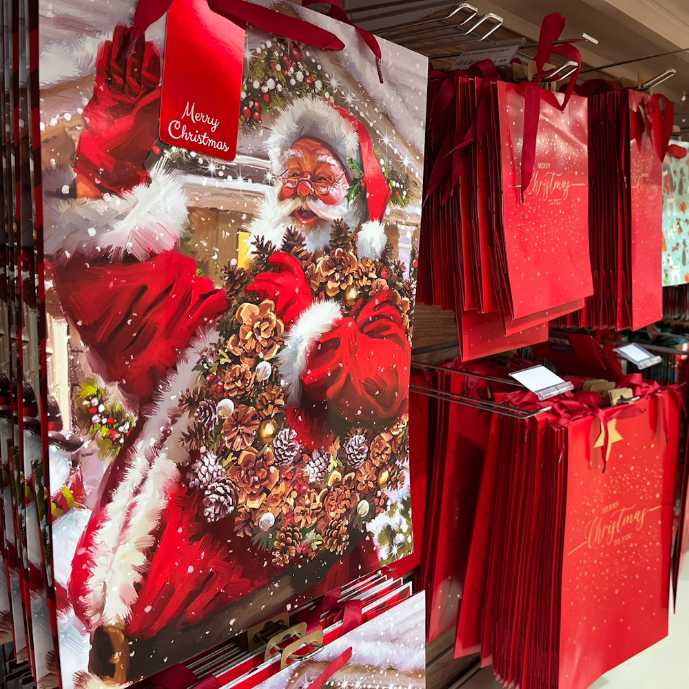 Longacres Bybrook... - Longacres Bybrook Barn Garden Centre