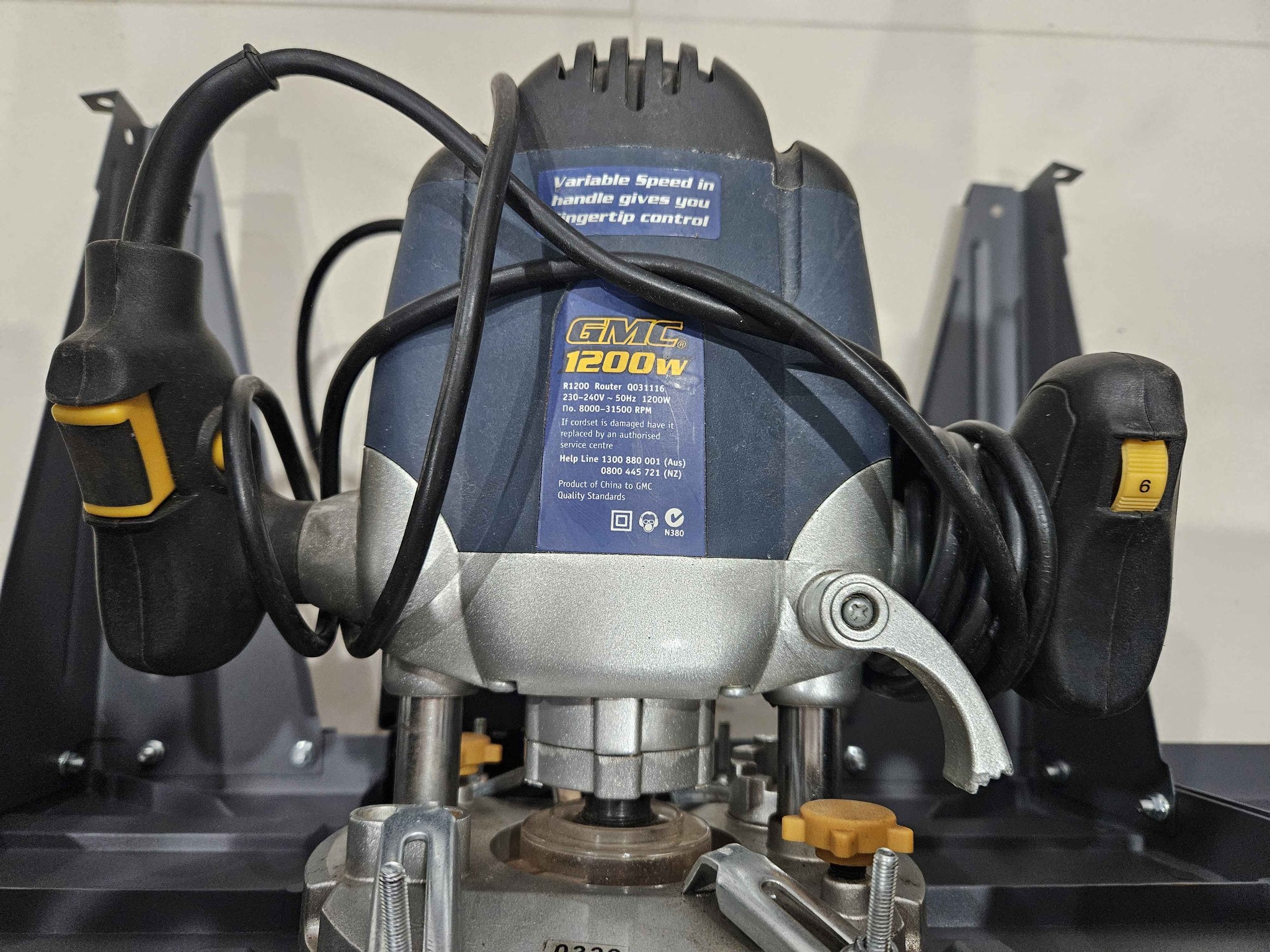GMC 1200w router + ozito router table. Works perfect. - Router Tables ...
