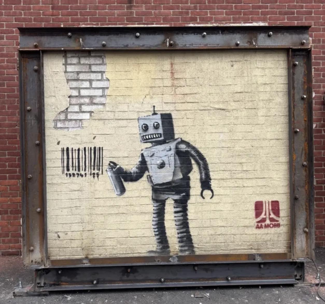 Mystery Solved! Guerrilla Artist 'Banksy' identified as Joey