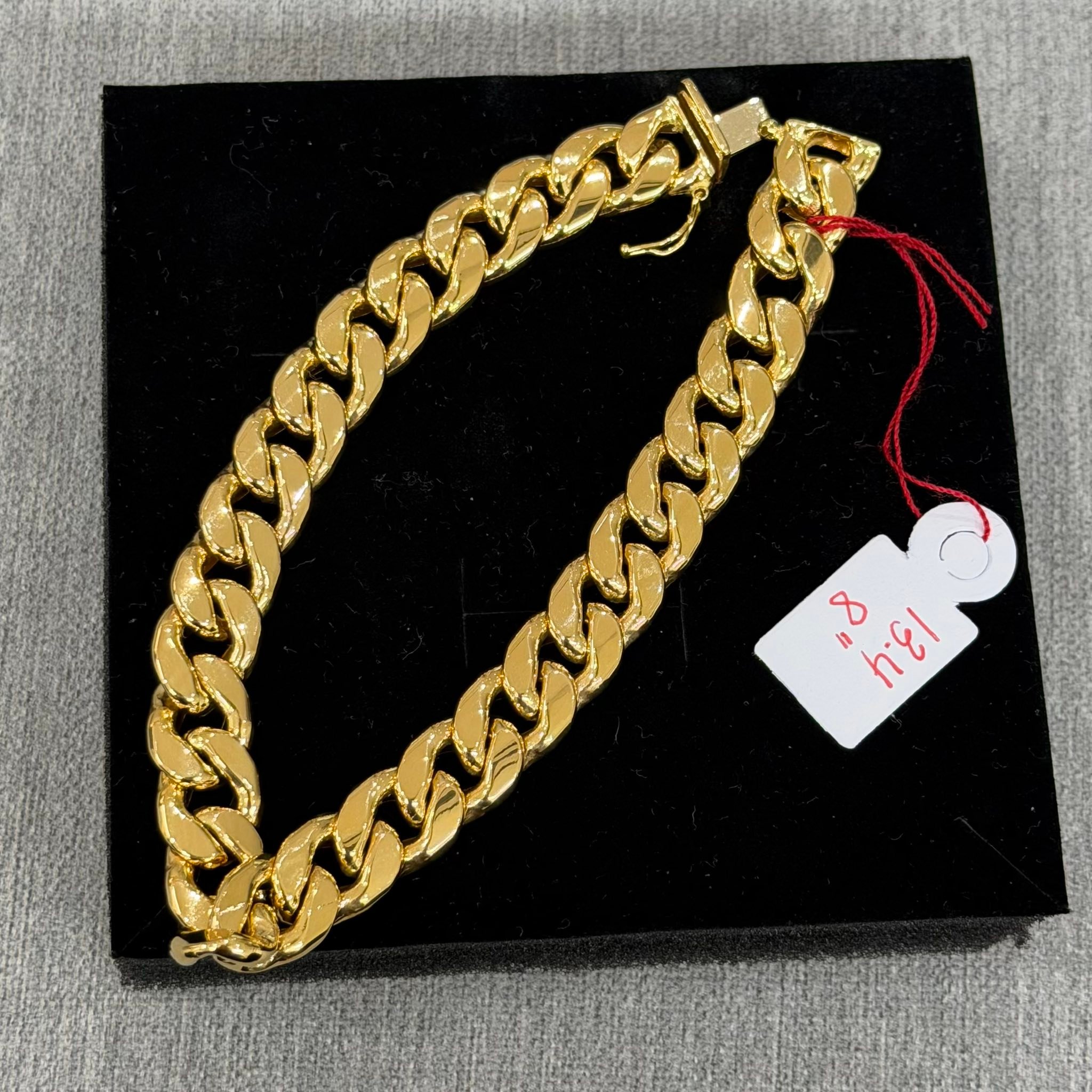 ✨ 18K Japan Style Double Lock & Curb Saudi Gold Bracelet 