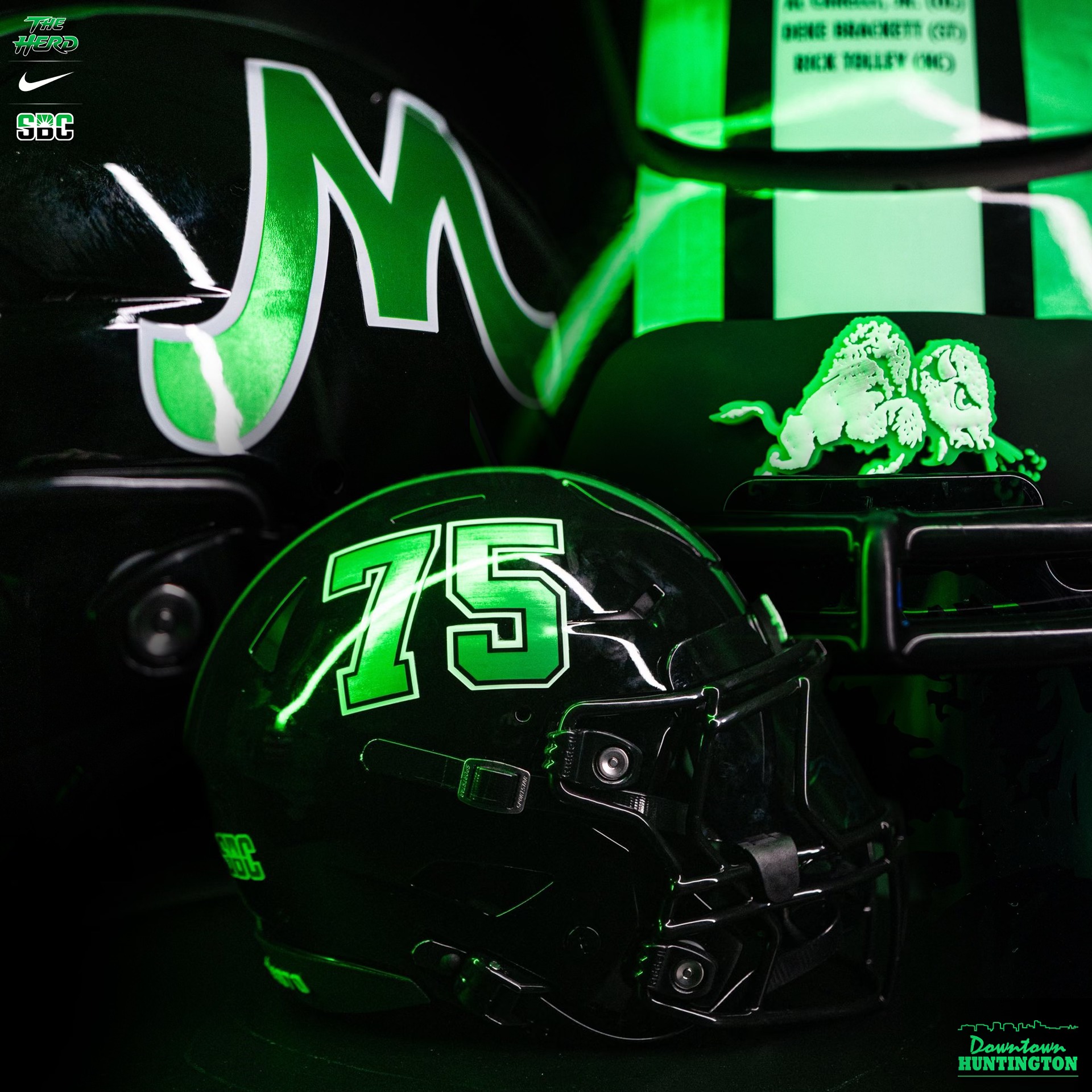 2000 spring football league houston marshalls helmets Marshall Thundering Herd Mini Helmet  T-Mac Sports Riddell TK helmets strive to match the full detail of the originals. Houston Marshals - Wikipedia