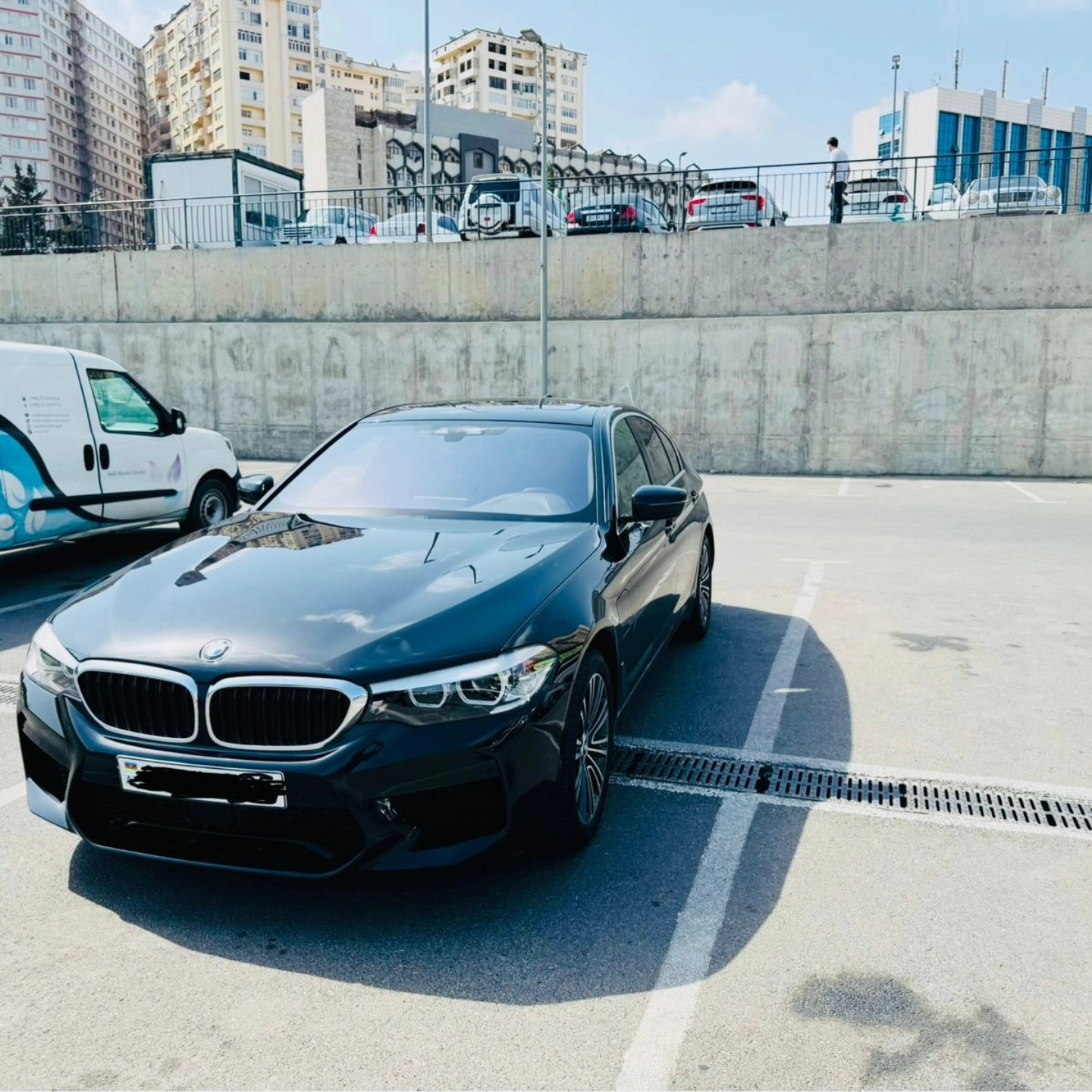 B&R auto