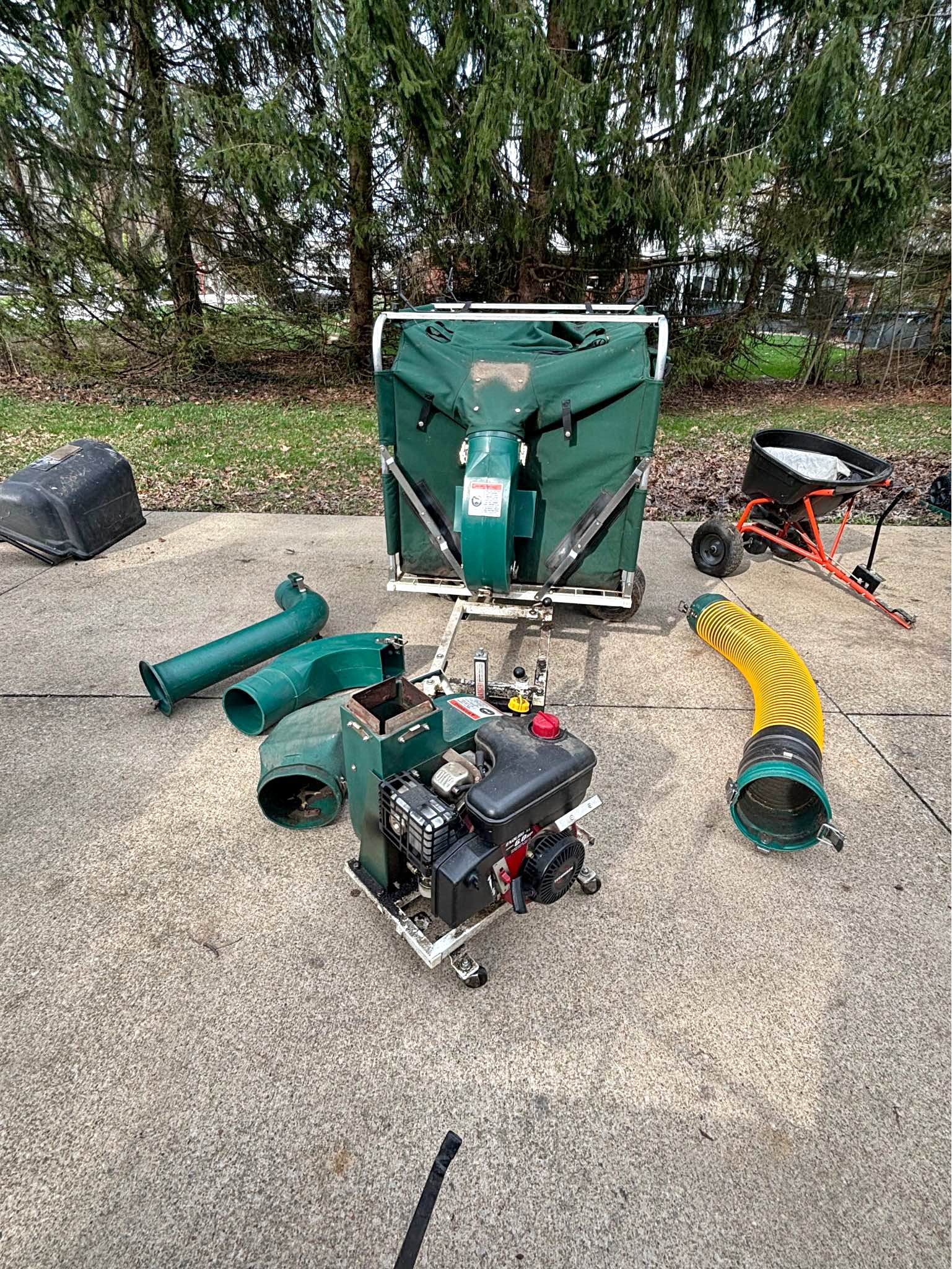 Cyclone Rake XL Leaf Vacuum (works!) with Bonus Aerator, Fertilizer ...