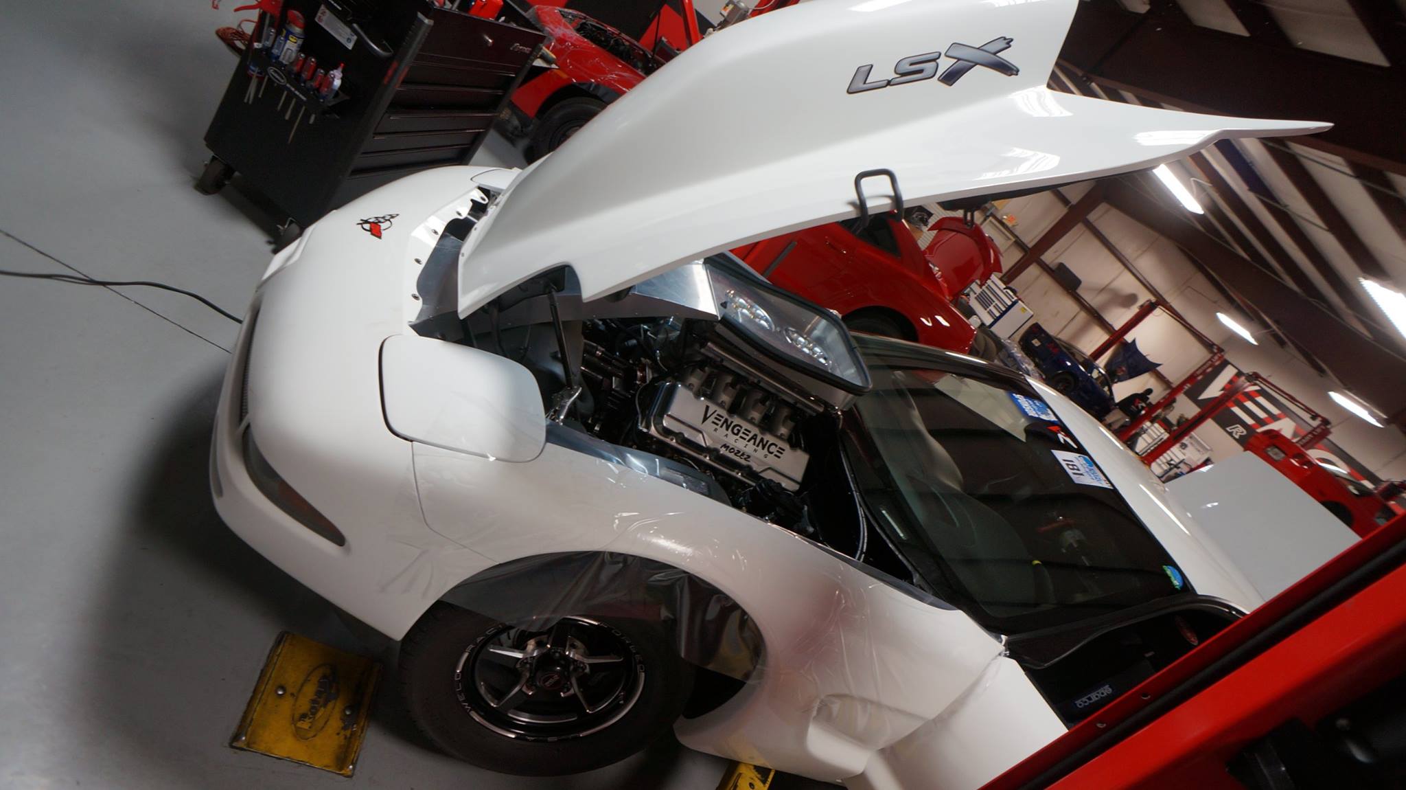 A few shots of Eddie Blackwell's C5Z as... - Vengeance Racing | Facebook